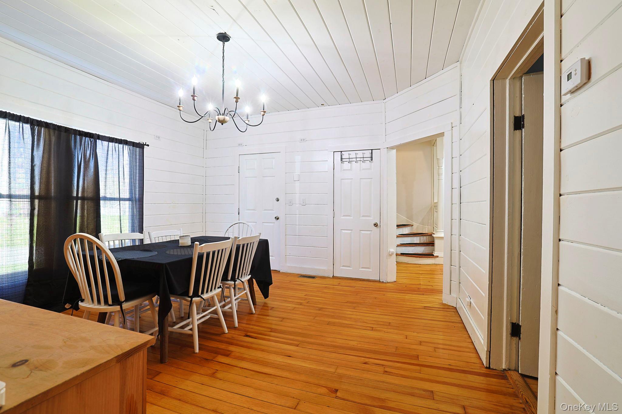 1666 Main Street – For Sale photo 10