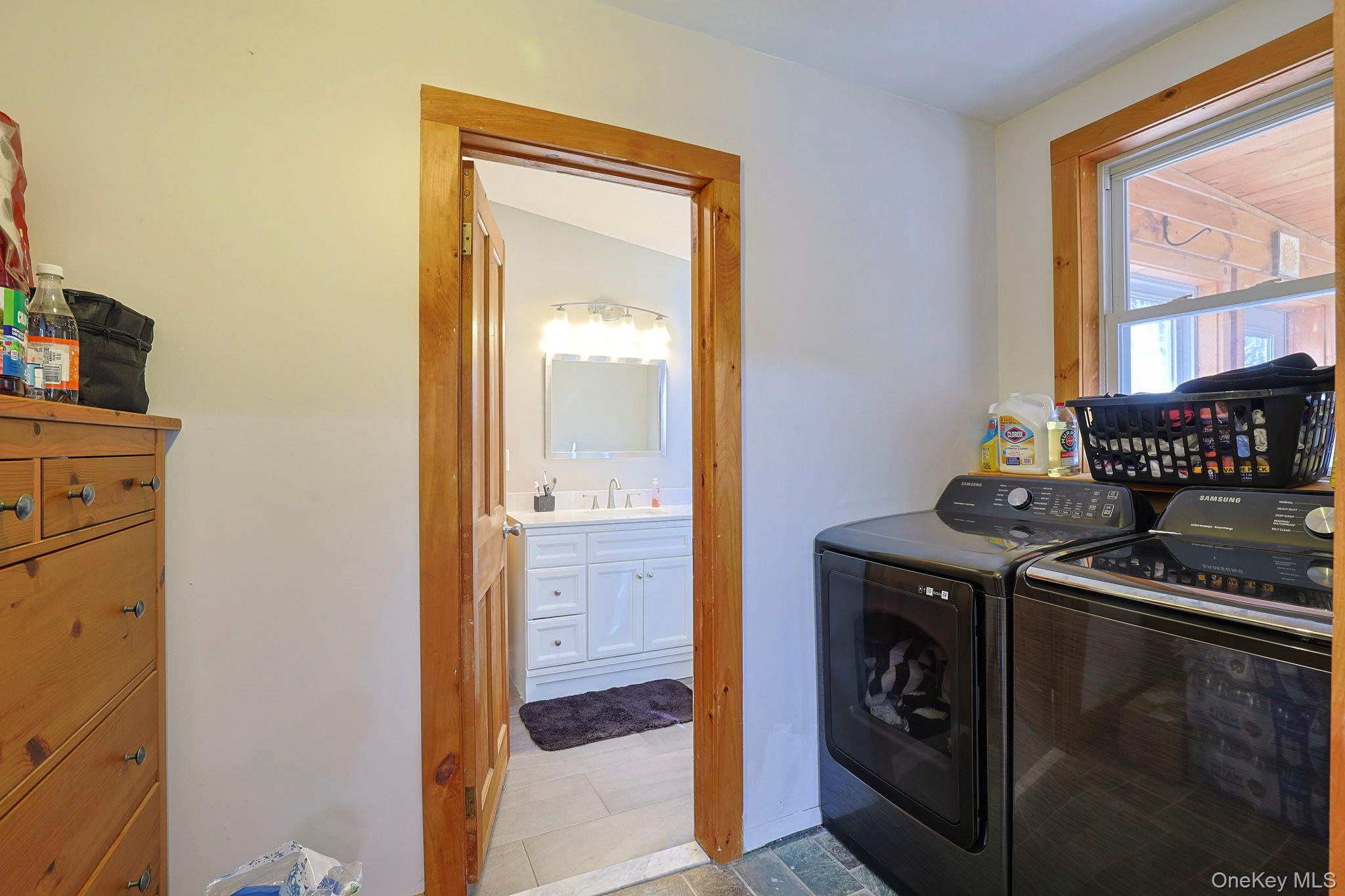1666 Main Street – For Sale photo 16