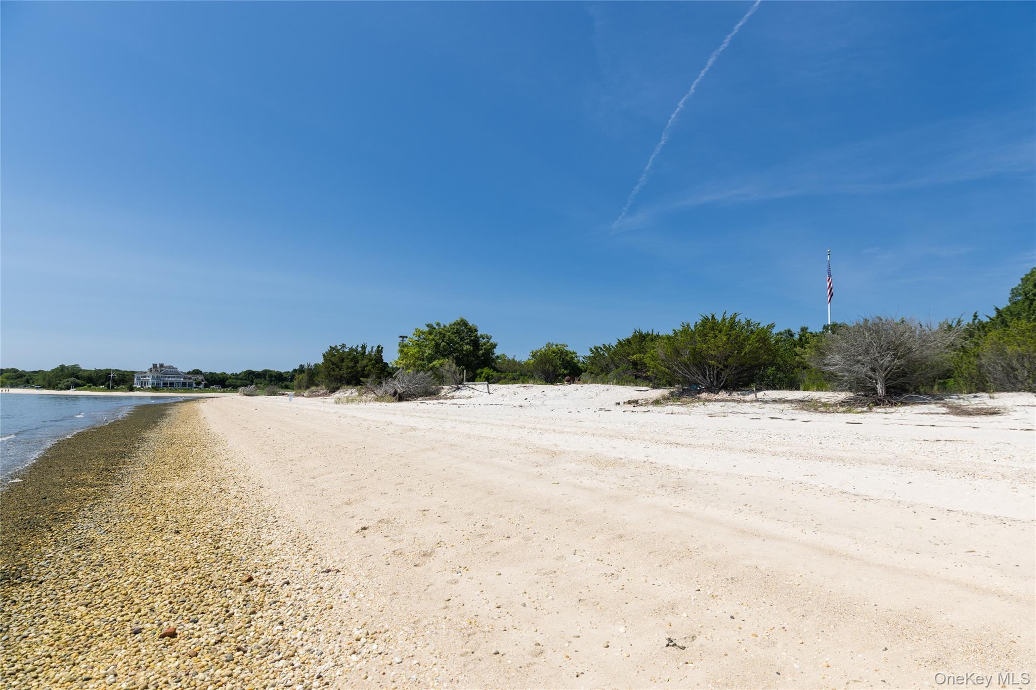 2795 Arrowhead Lane – For Sale photo 2