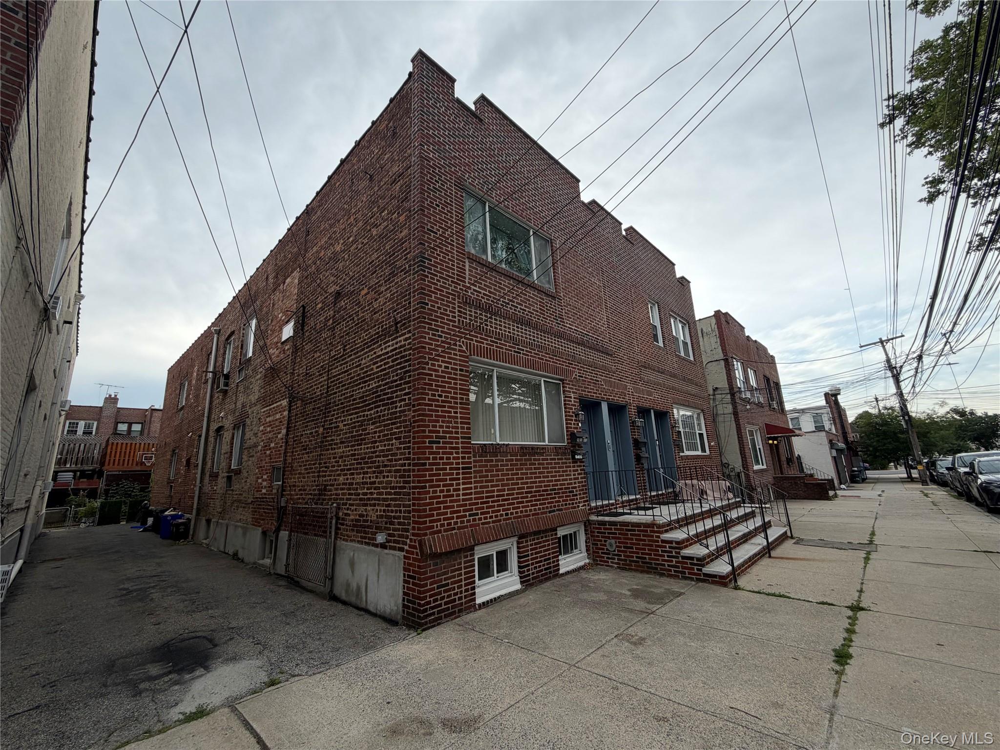 29-27 200th Street – For Sale photo 6