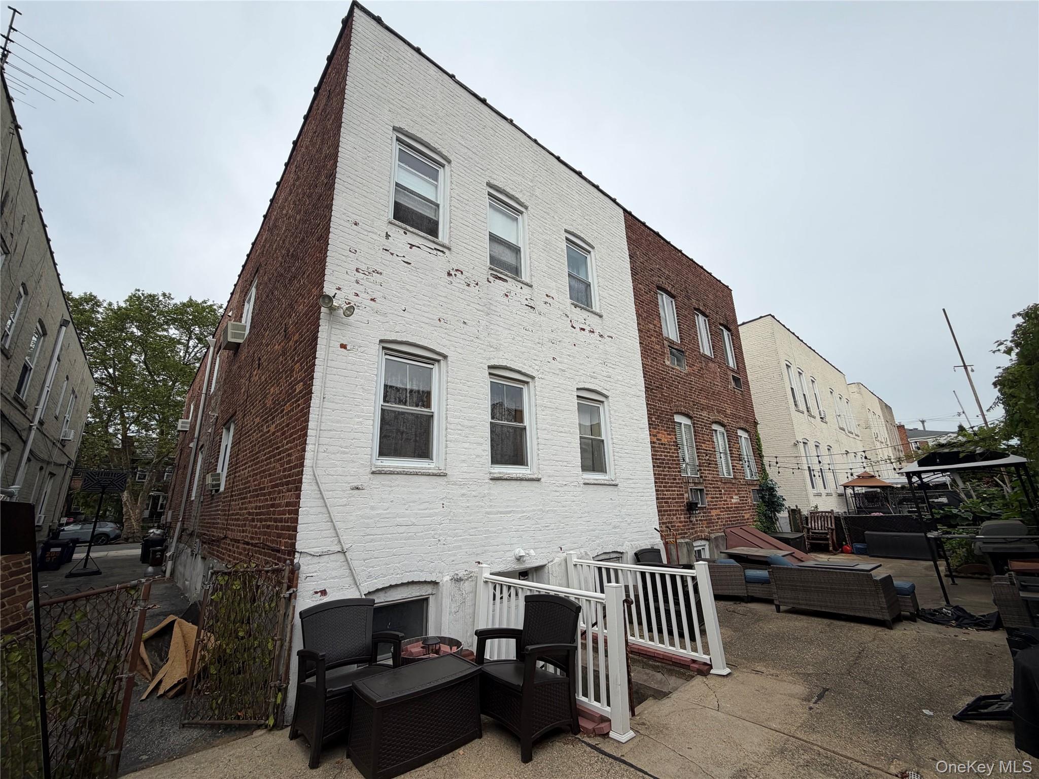 29-27 200th Street – For Sale photo 4