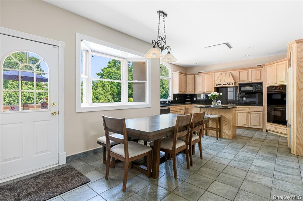 15 Teal Crescent – For Sale photo 8