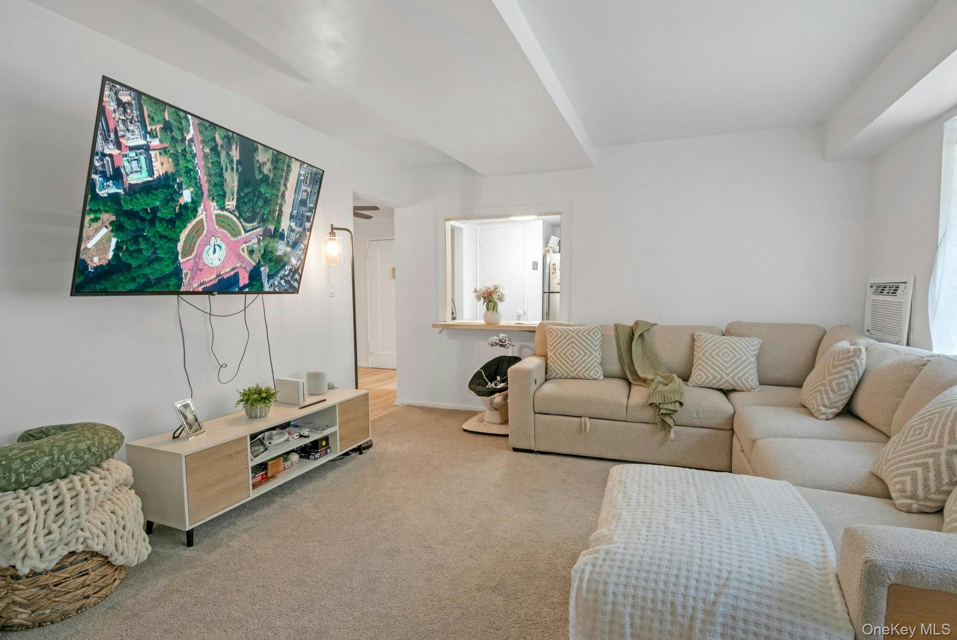 129-3 S Highland Avenue, Unit A2 photo 9