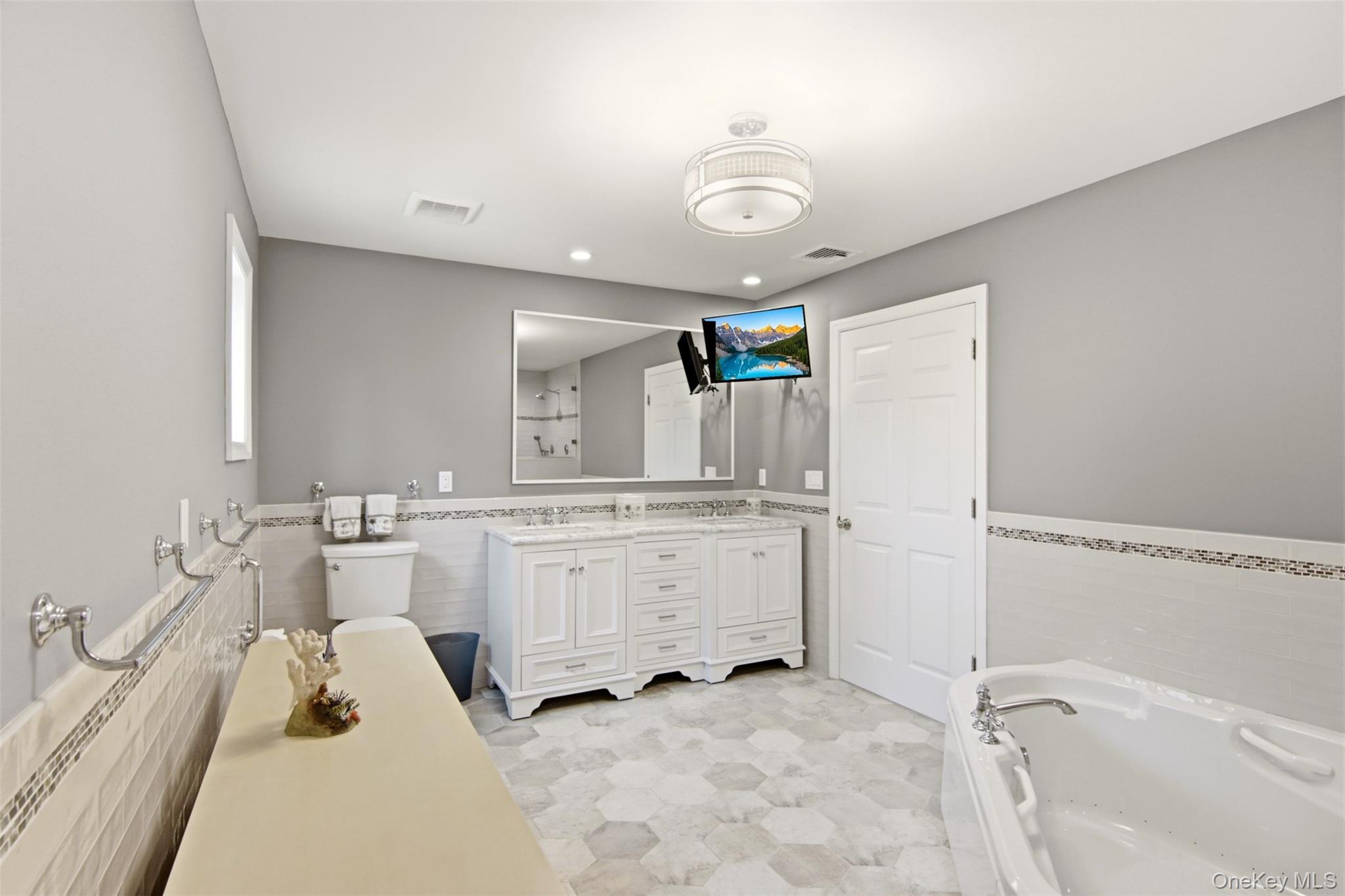 1 Geoffrey Avenue – For Sale photo 20