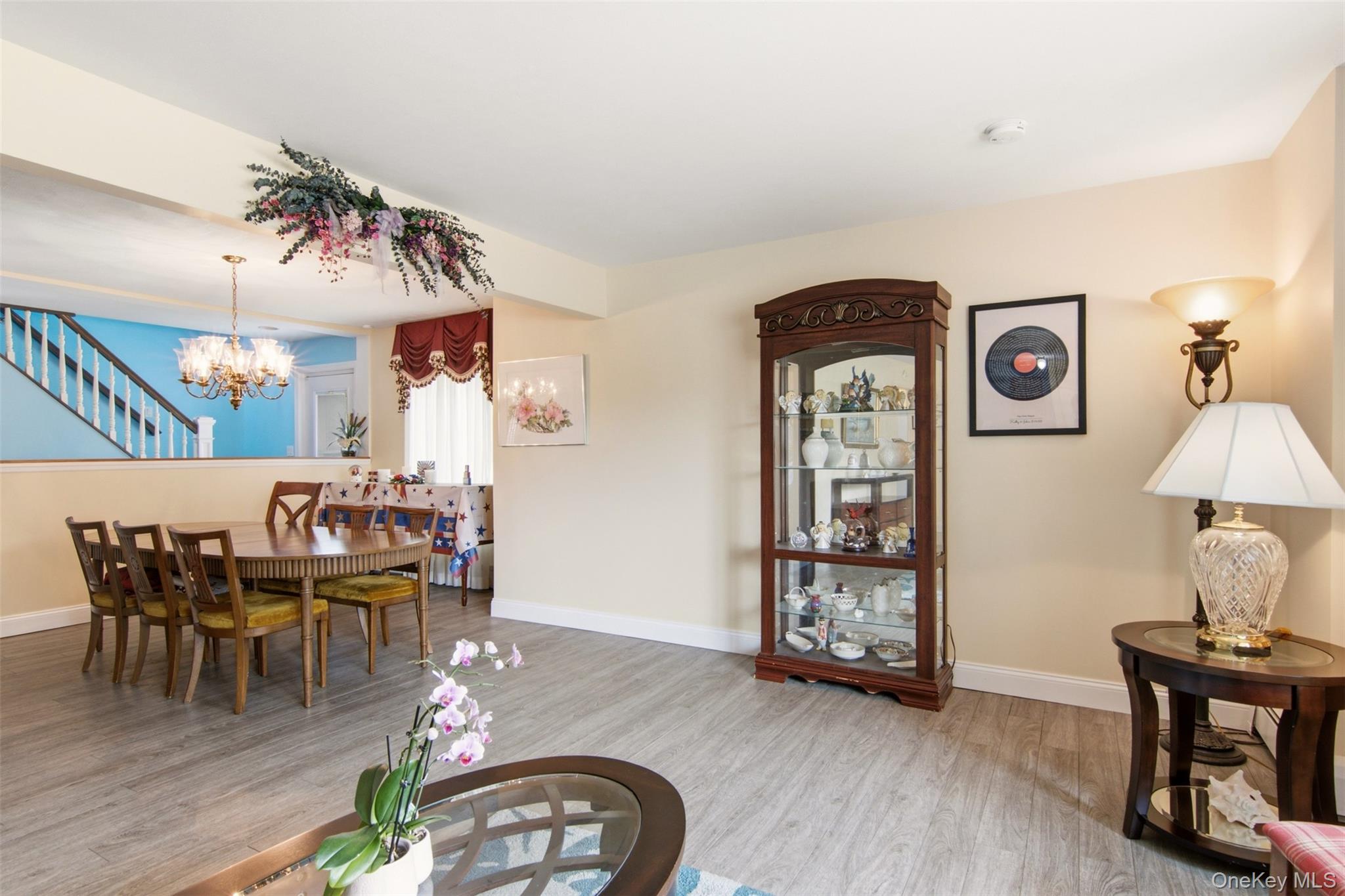1 Geoffrey Avenue – For Sale photo 11
