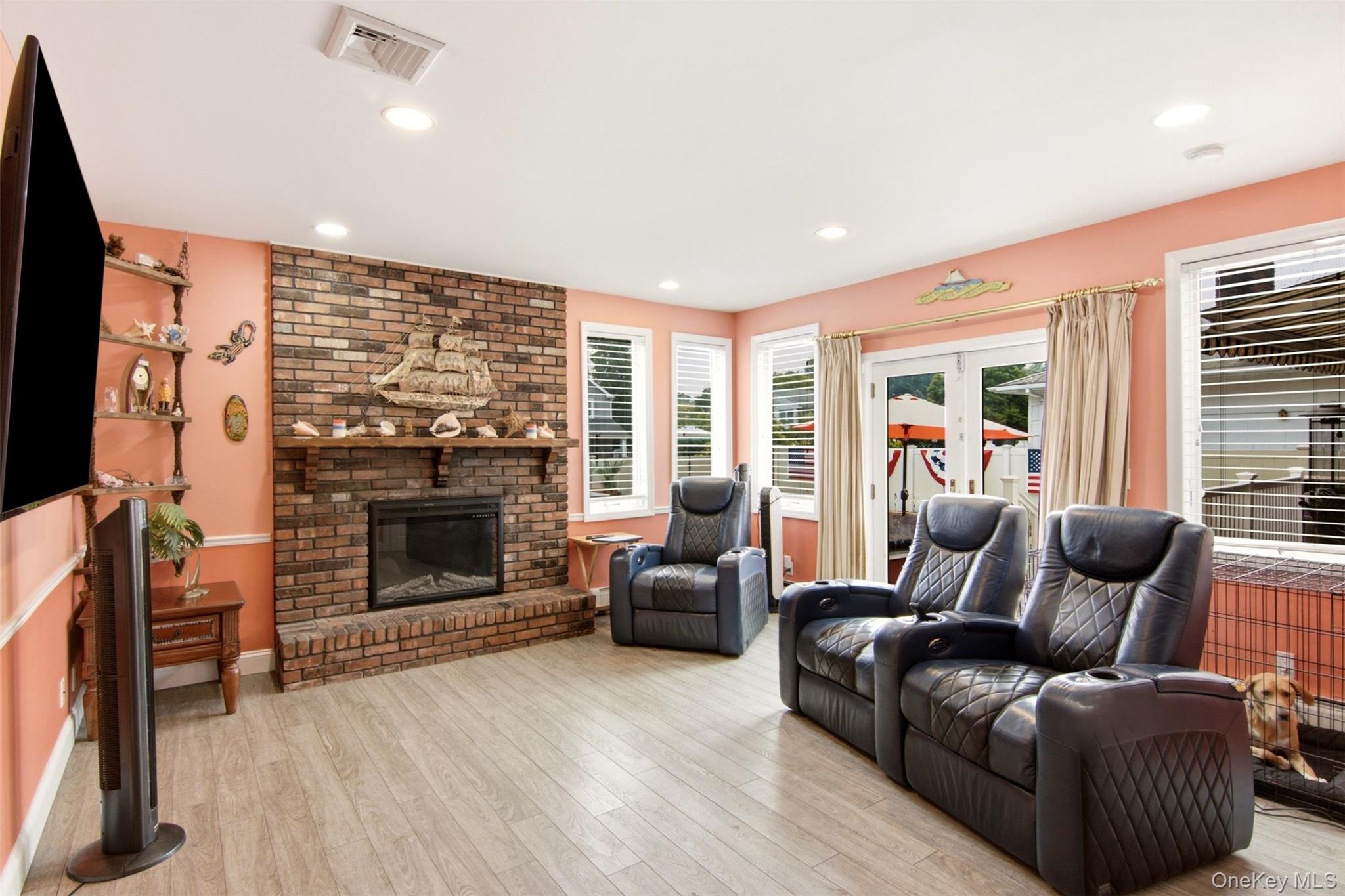 1 Geoffrey Avenue – For Sale photo 31