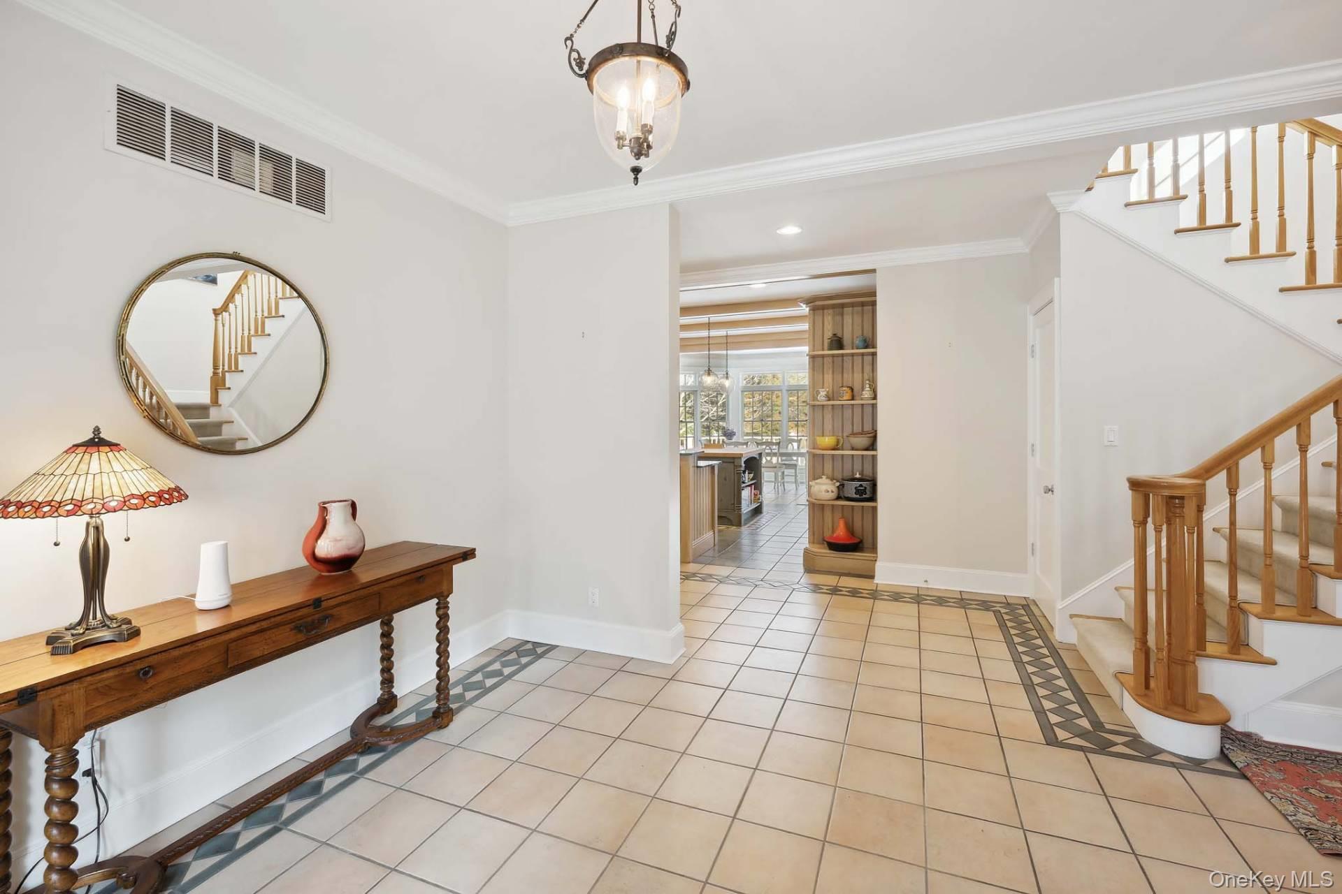2527 Deerfield Road – For Sale photo 5