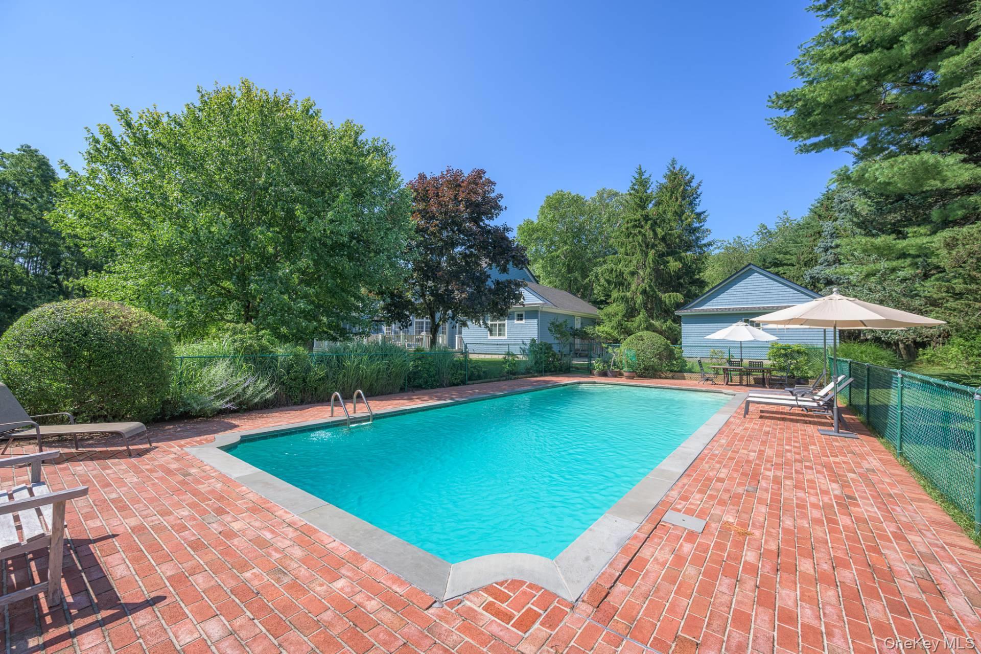 2527 Deerfield Road – For Sale photo 31