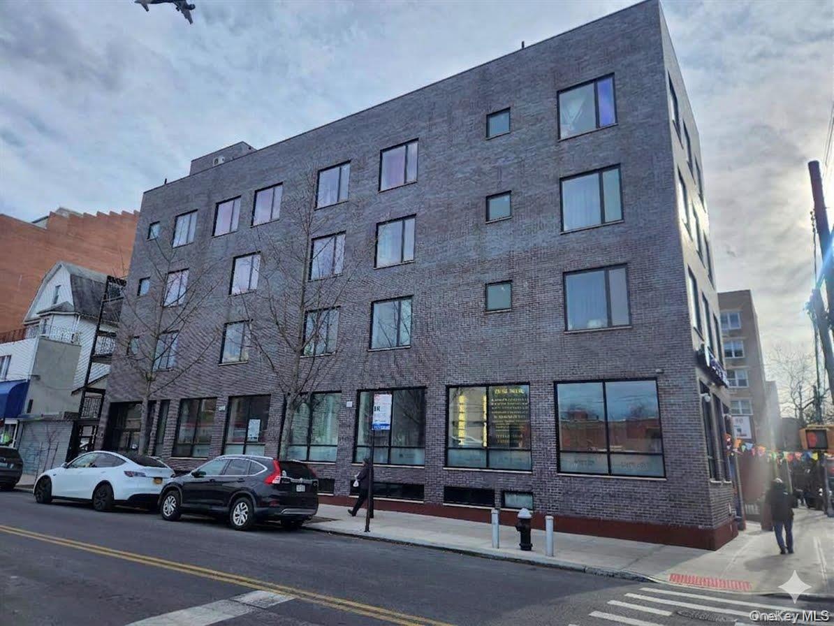 42-08 Bowne Street, Unit 102