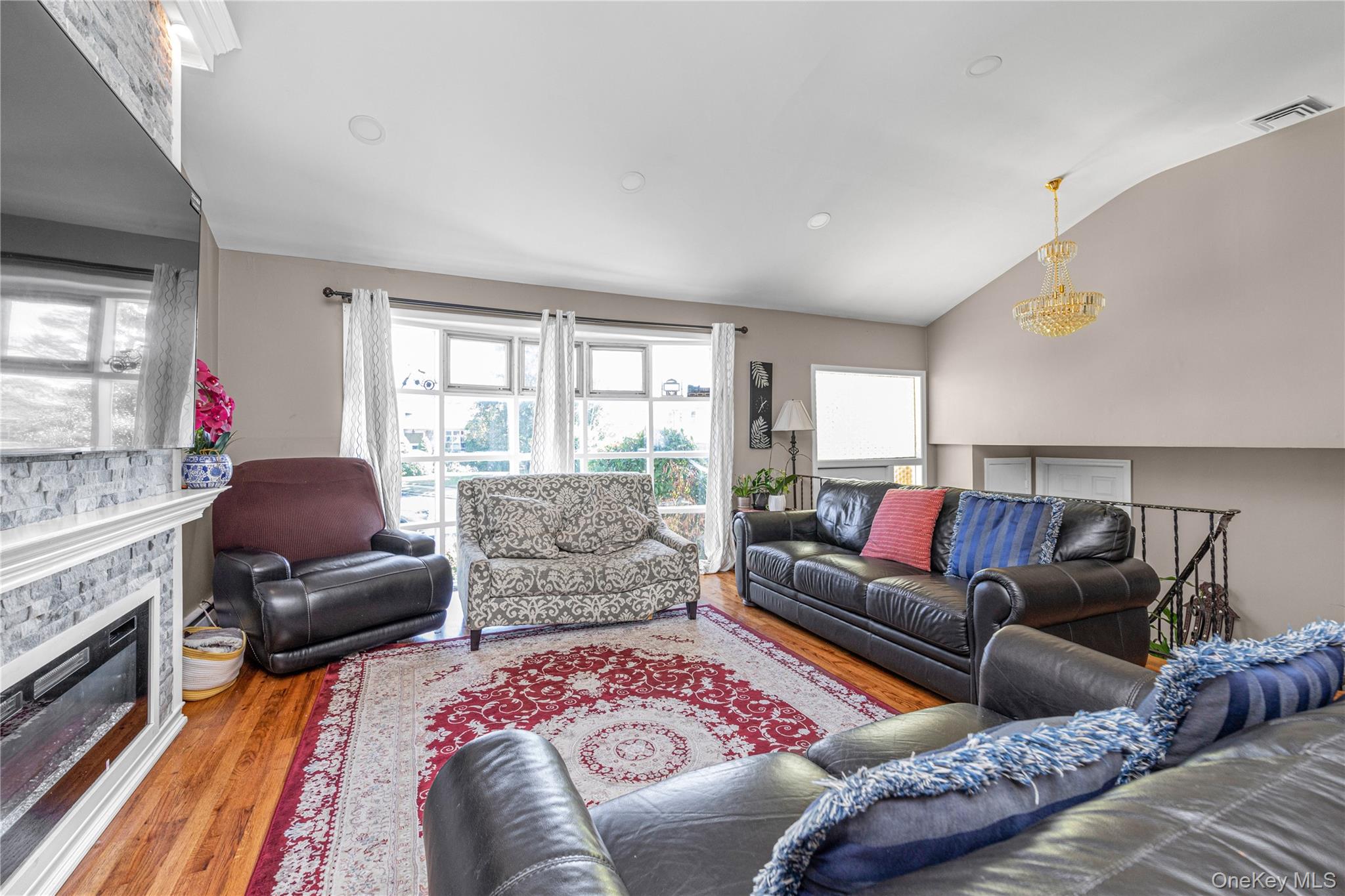 80 Rosalie Court – For Sale photo 4