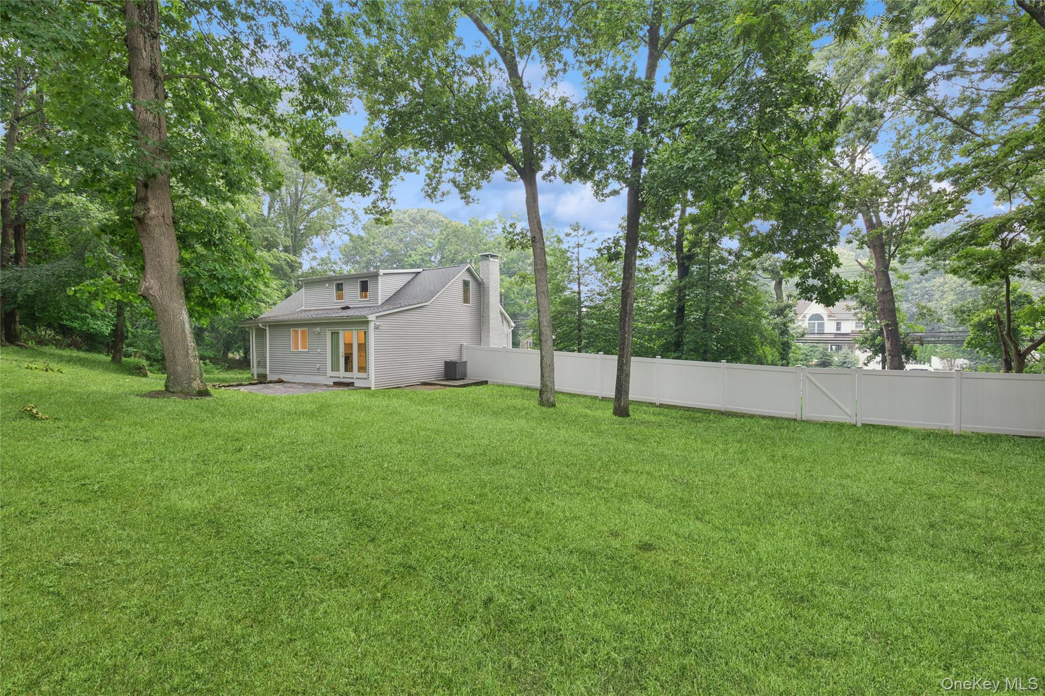 2639 N Wading River Road – For Sale photo 10