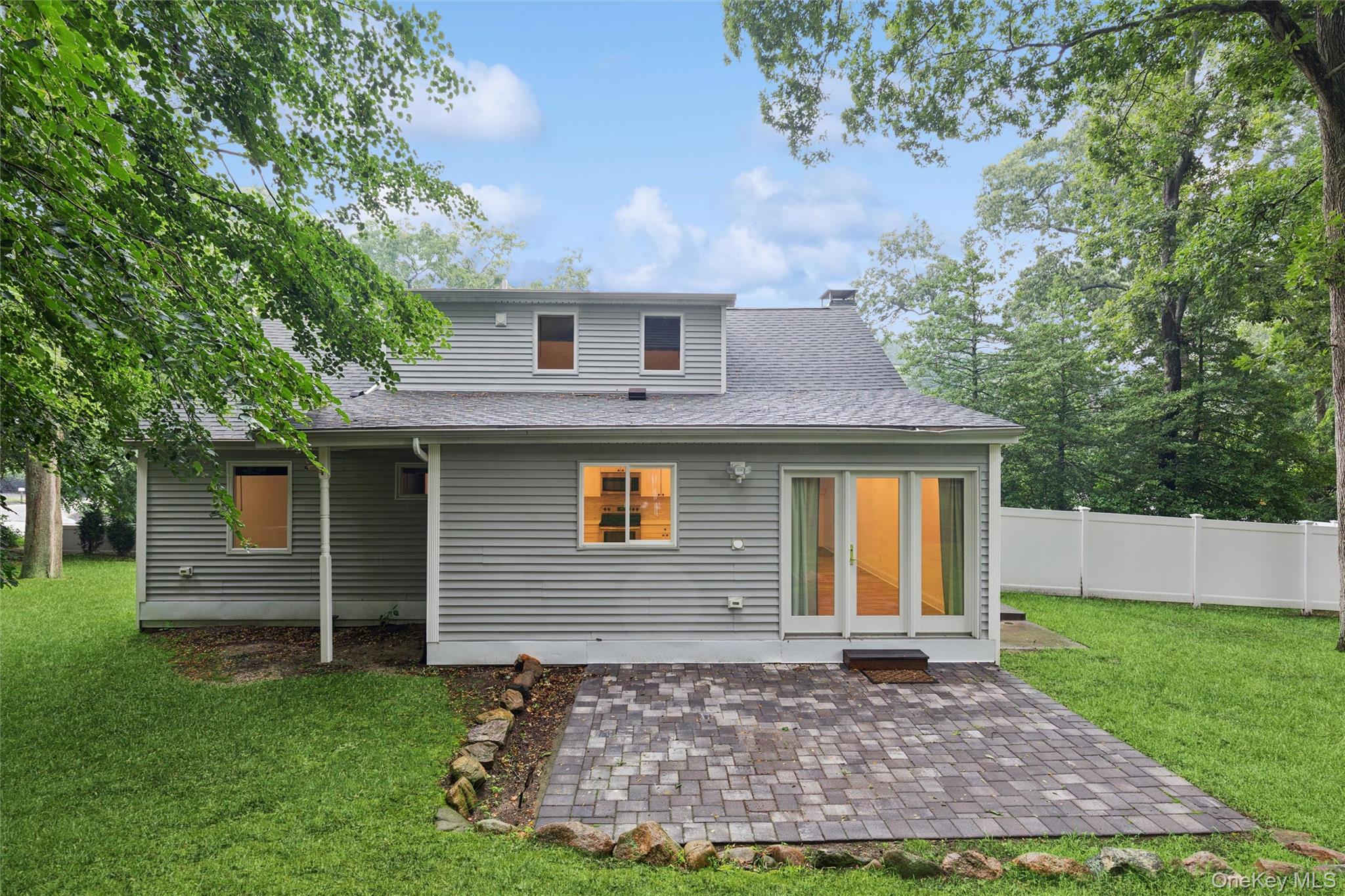 2639 N Wading River Road – For Sale photo 5