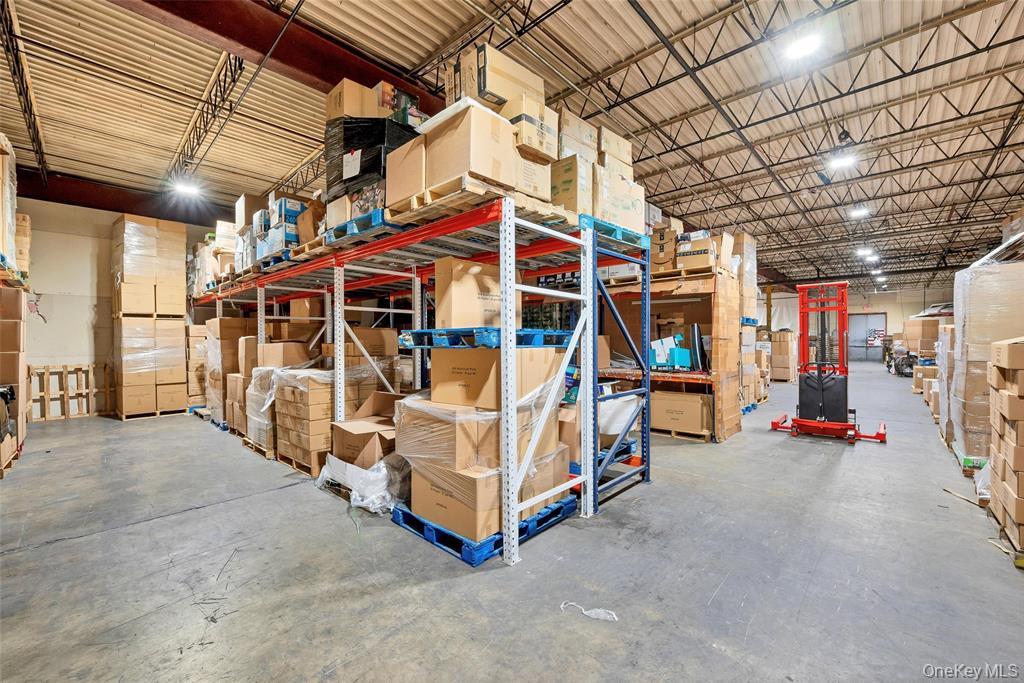 110 Industrial Road, Unit B photo 4