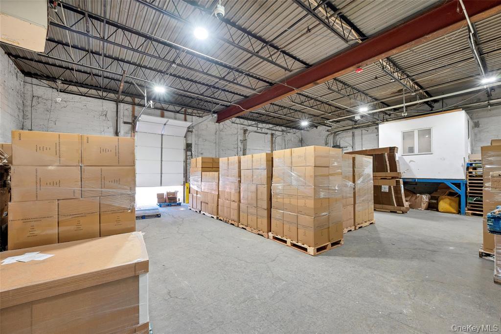 110 Industrial Road, Unit B photo 3
