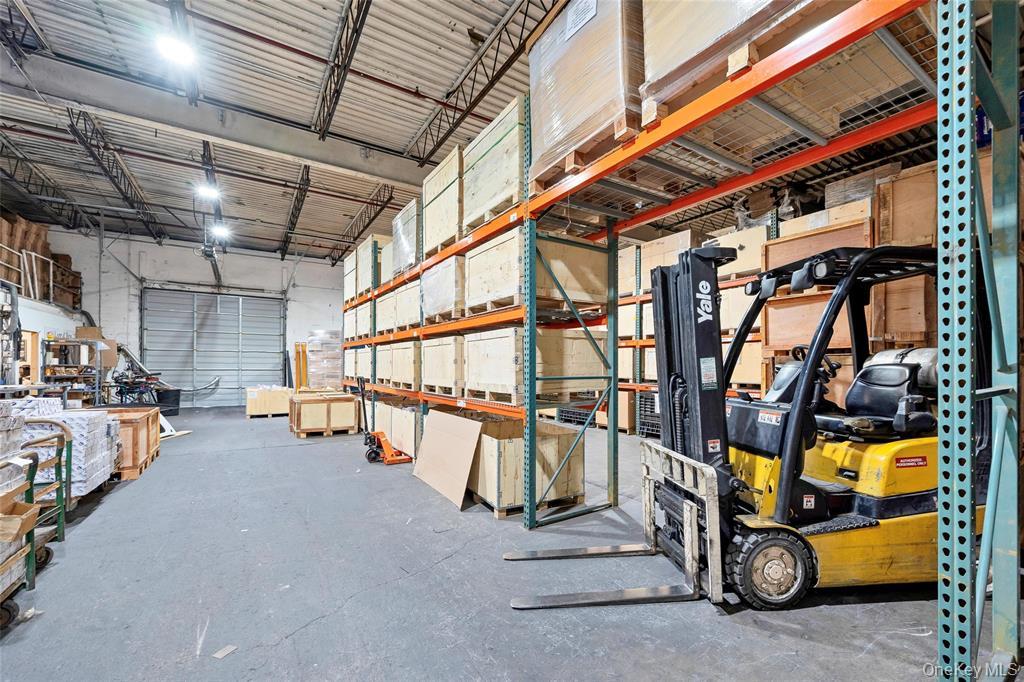 110 Industrial Road, Unit B photo 2