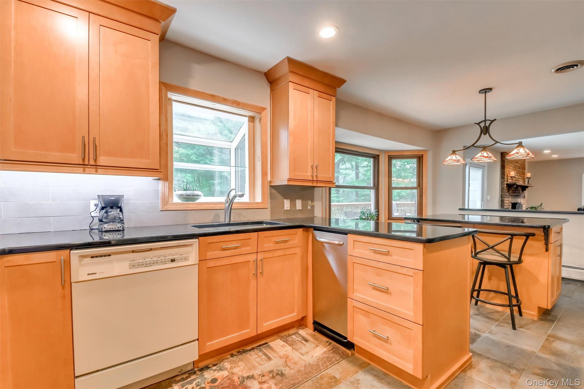 17 Esquire Road – For Rent photo 22