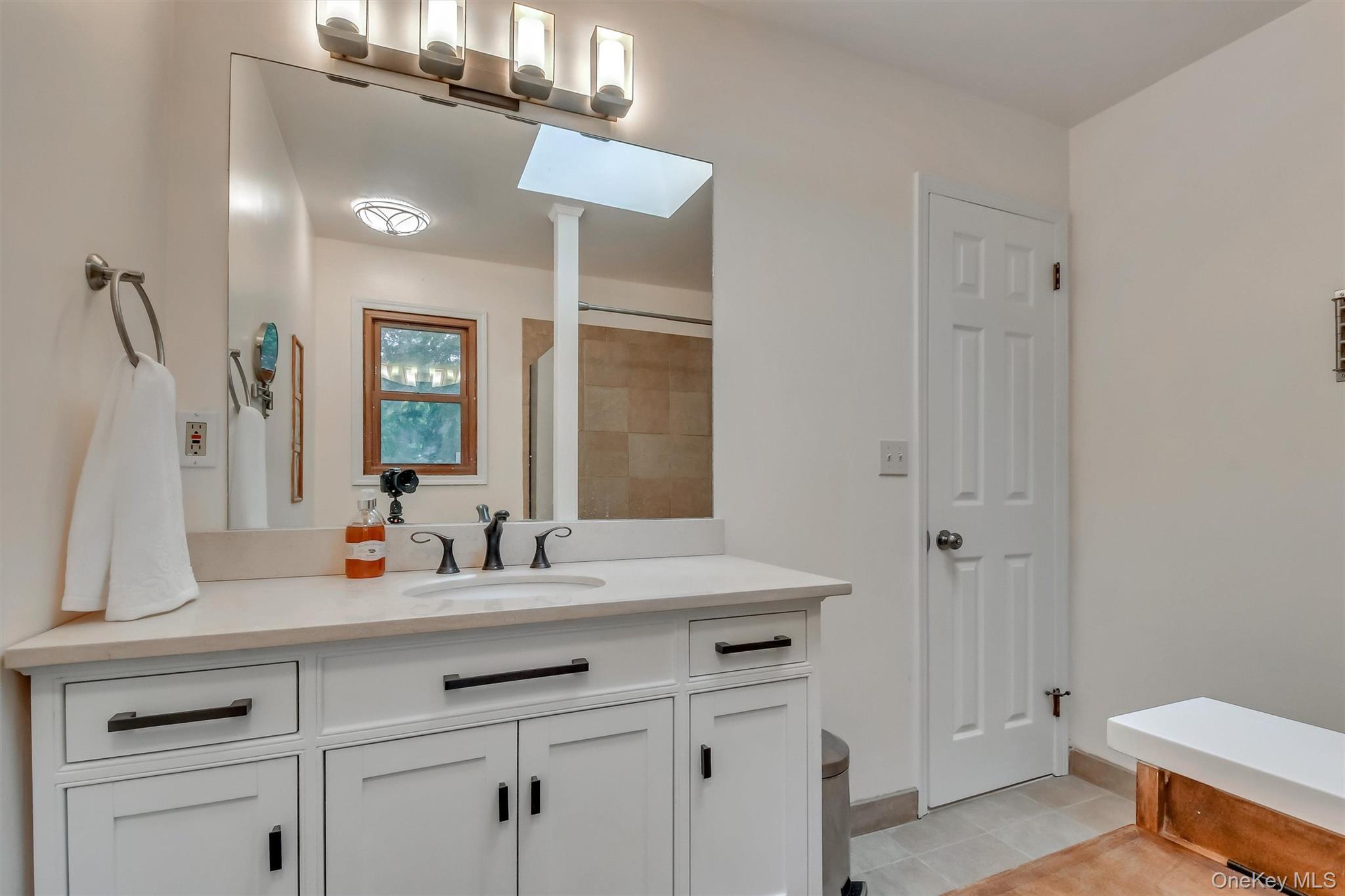 17 Esquire Road – For Rent photo 38