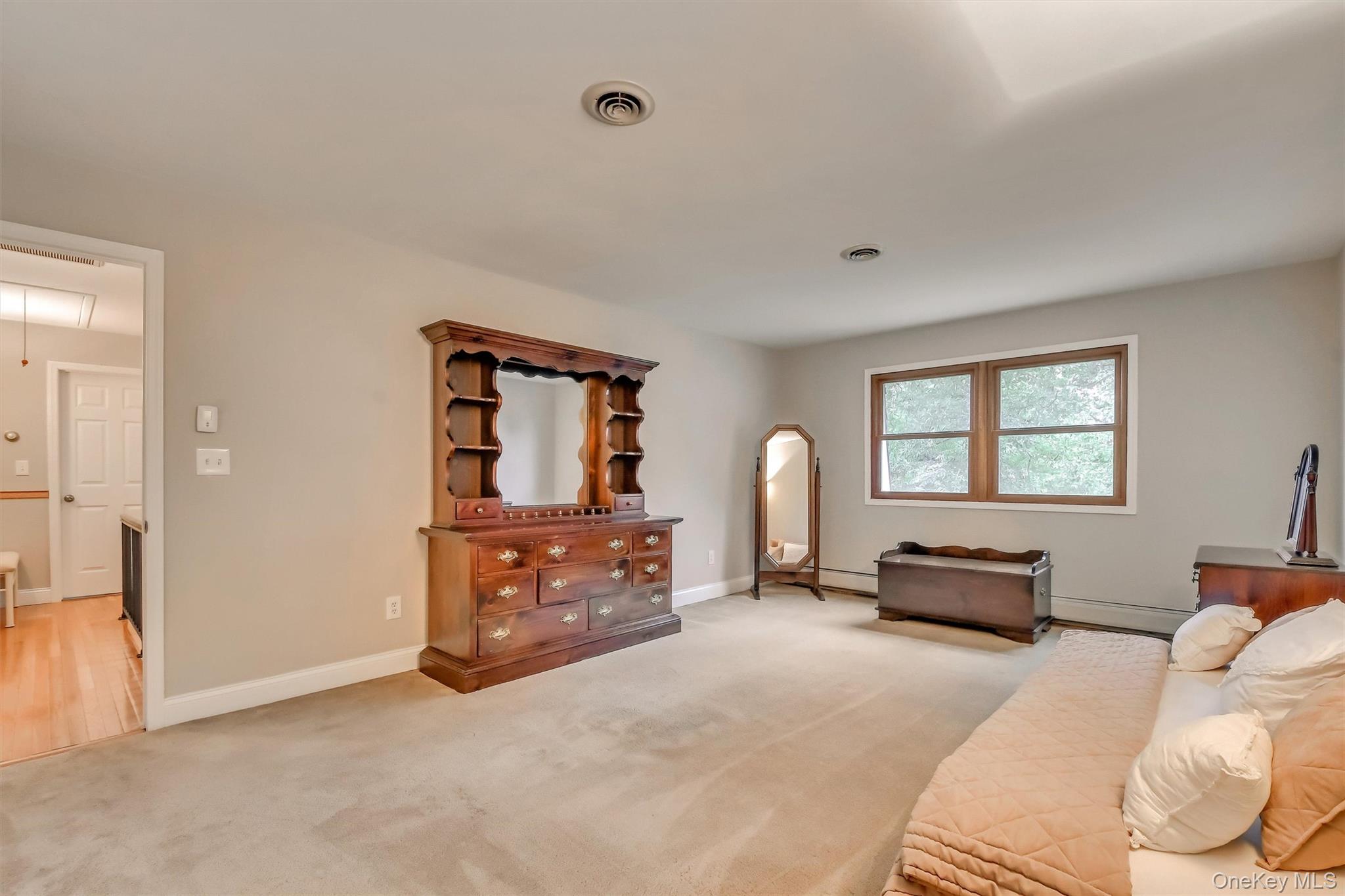 17 Esquire Road – For Rent photo 35
