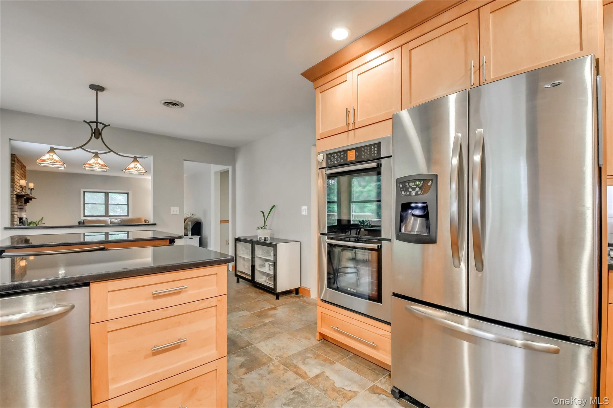 17 Esquire Road – For Rent photo 23