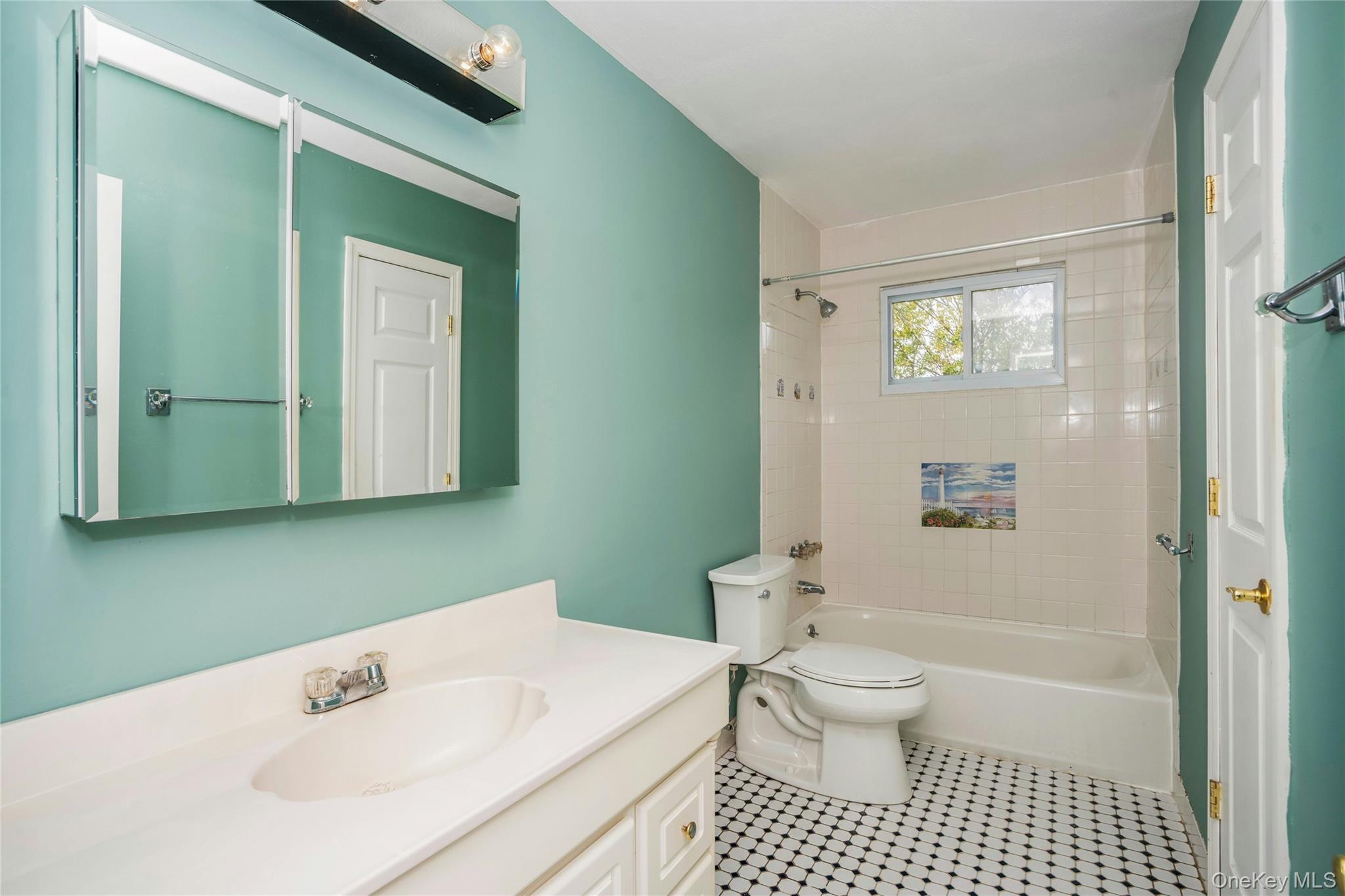 15 Greenbrier Lane – For Sale photo 8