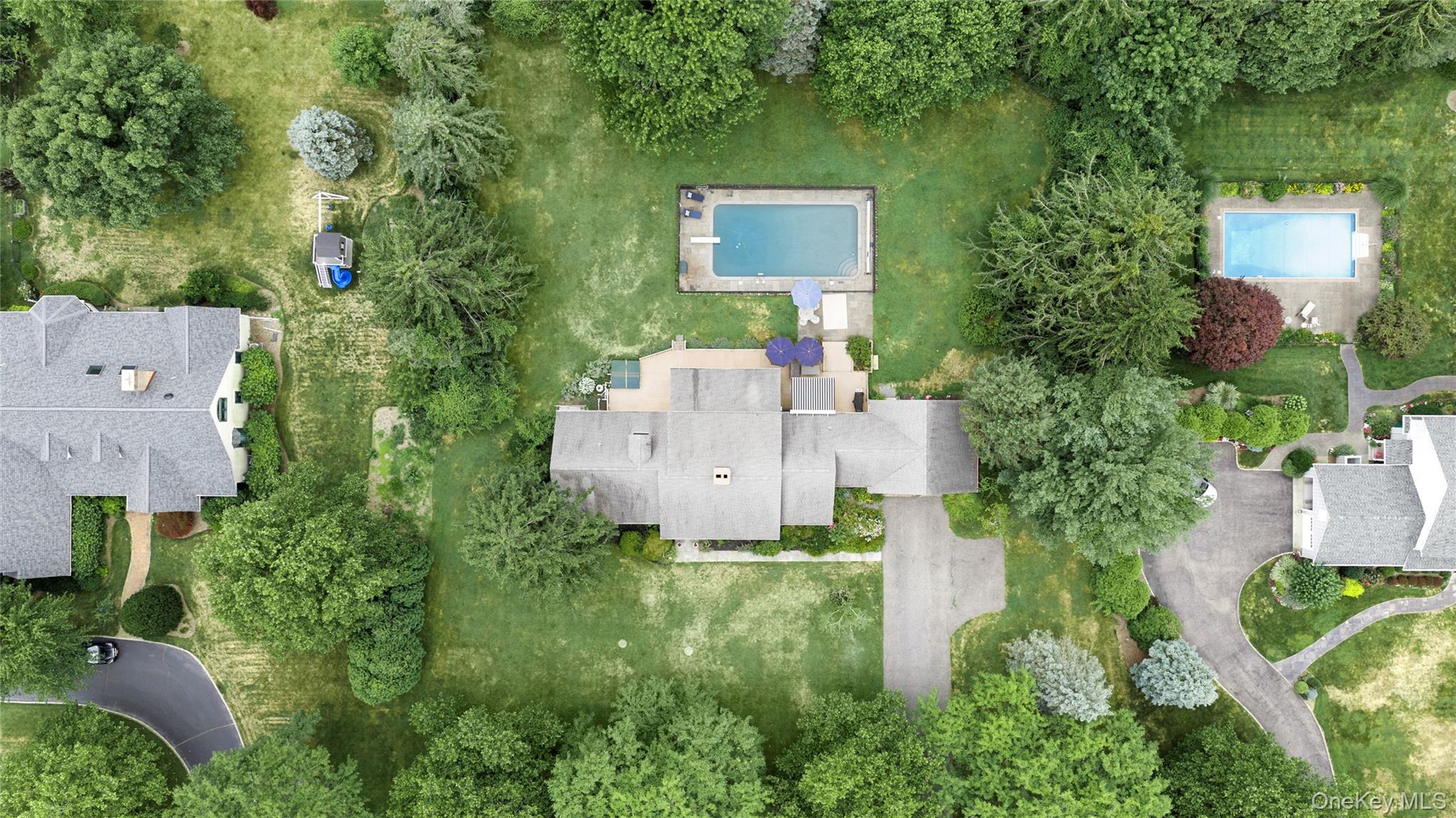 2340 Fairway Drive – For Sale photo 21