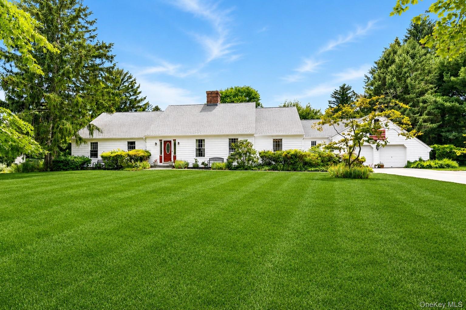 2340 Fairway Drive – For Sale photo 2