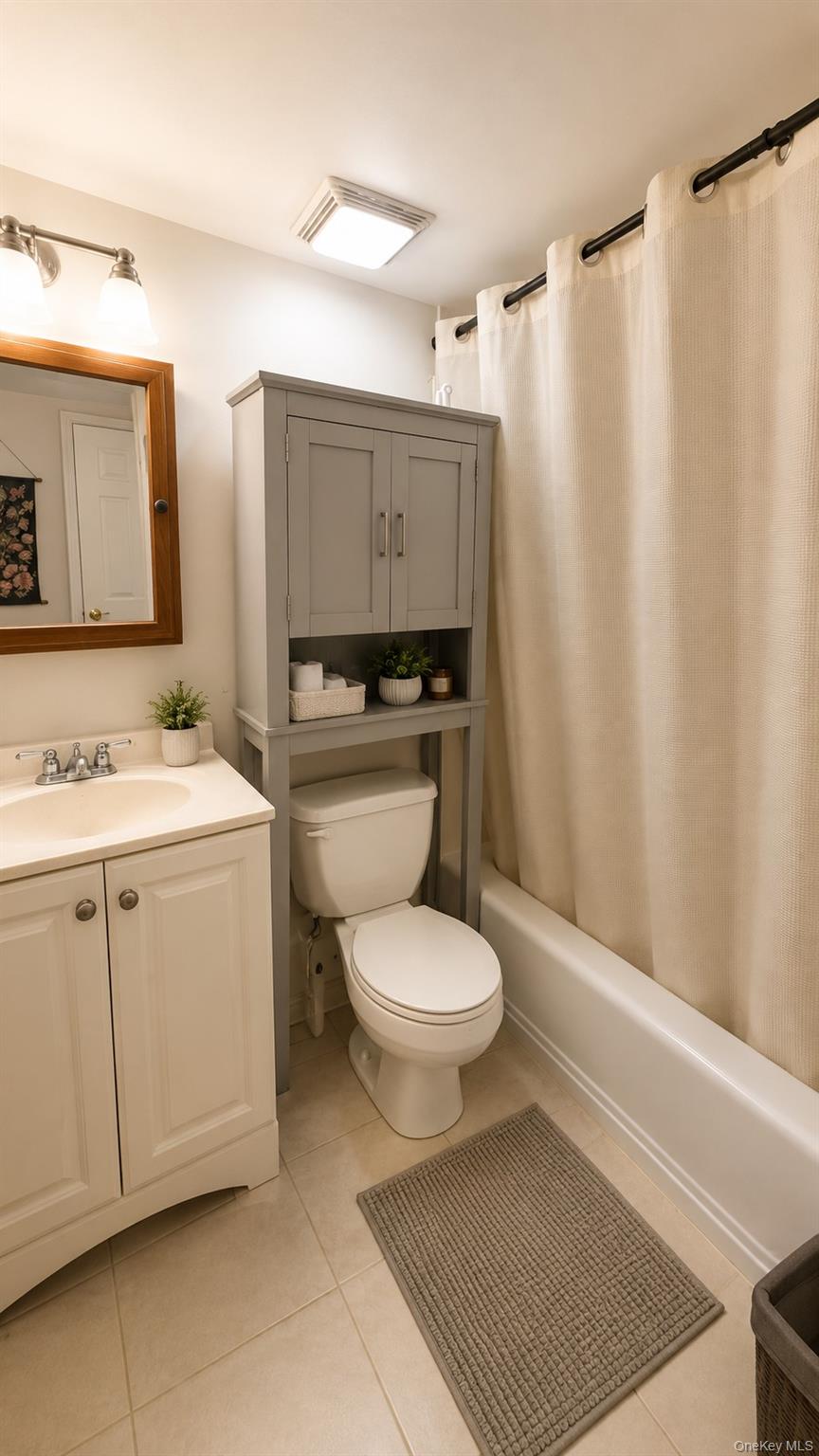 18016 Wexford Terrace, Unit 2B photo 5