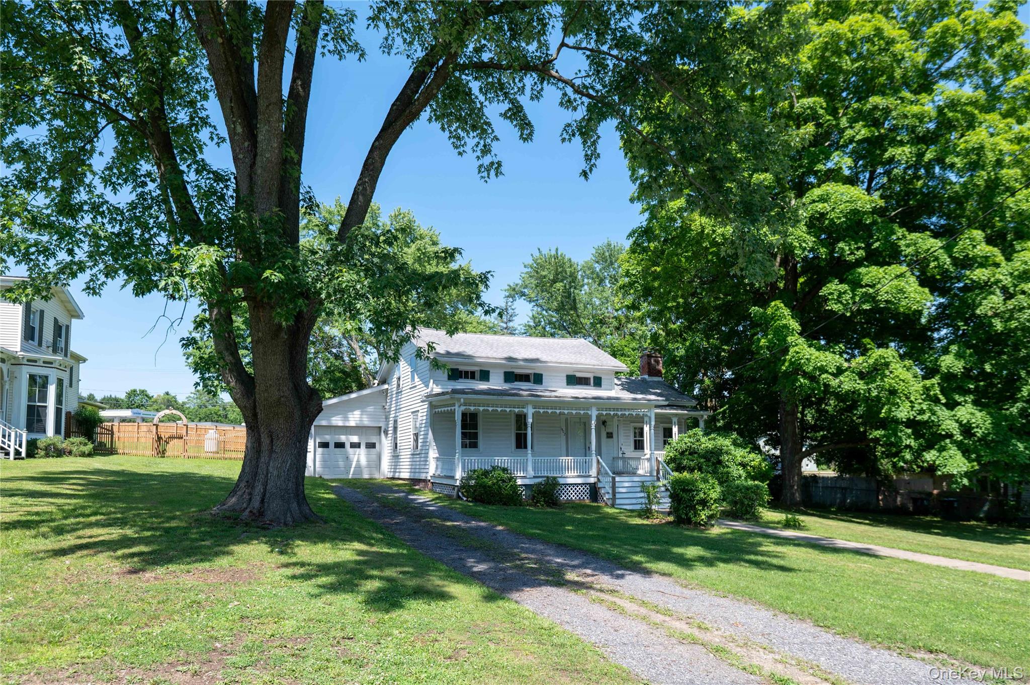 1402 Albany Avenue – For Sale