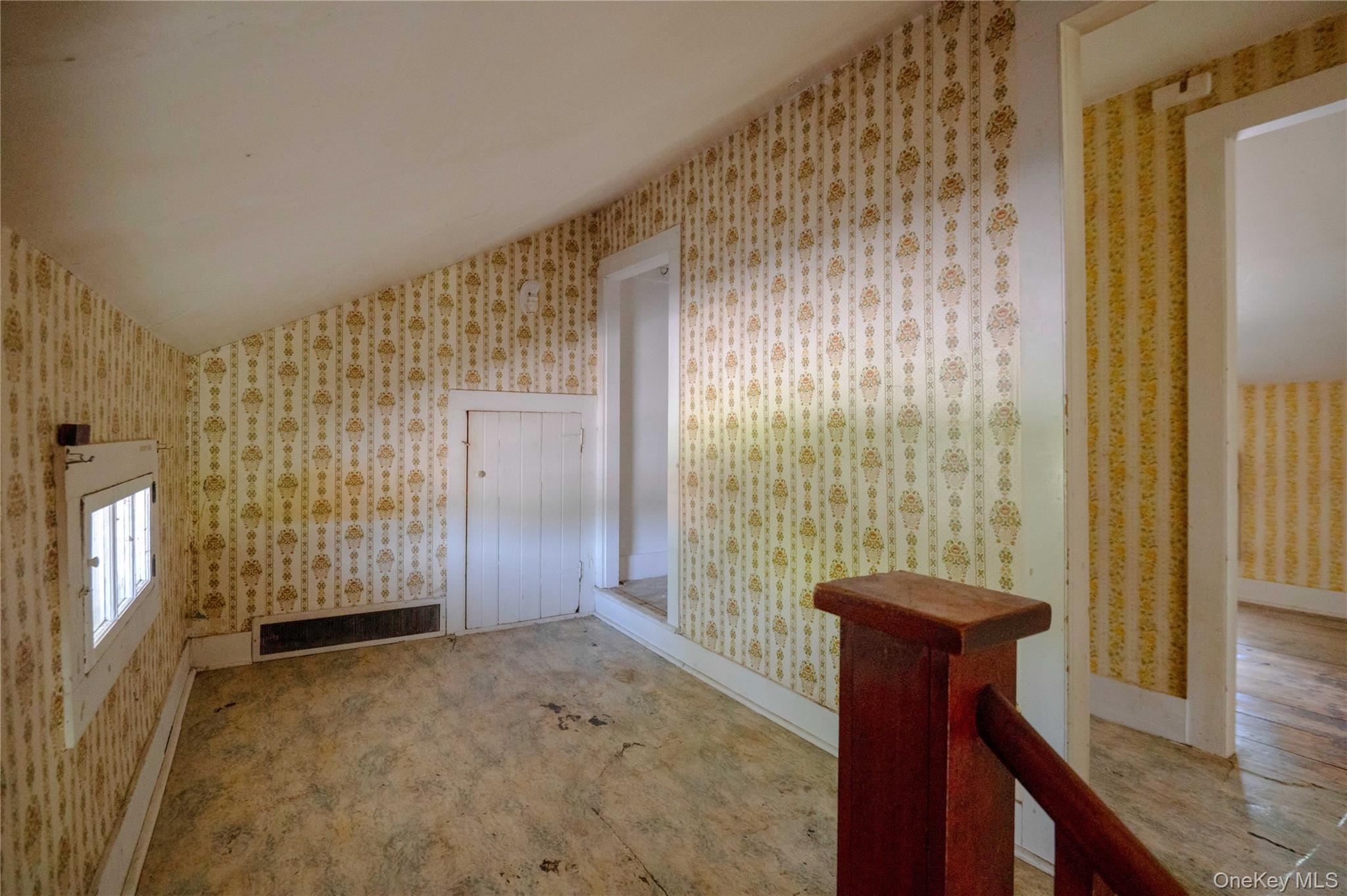 1402 Albany Avenue – For Sale photo 21