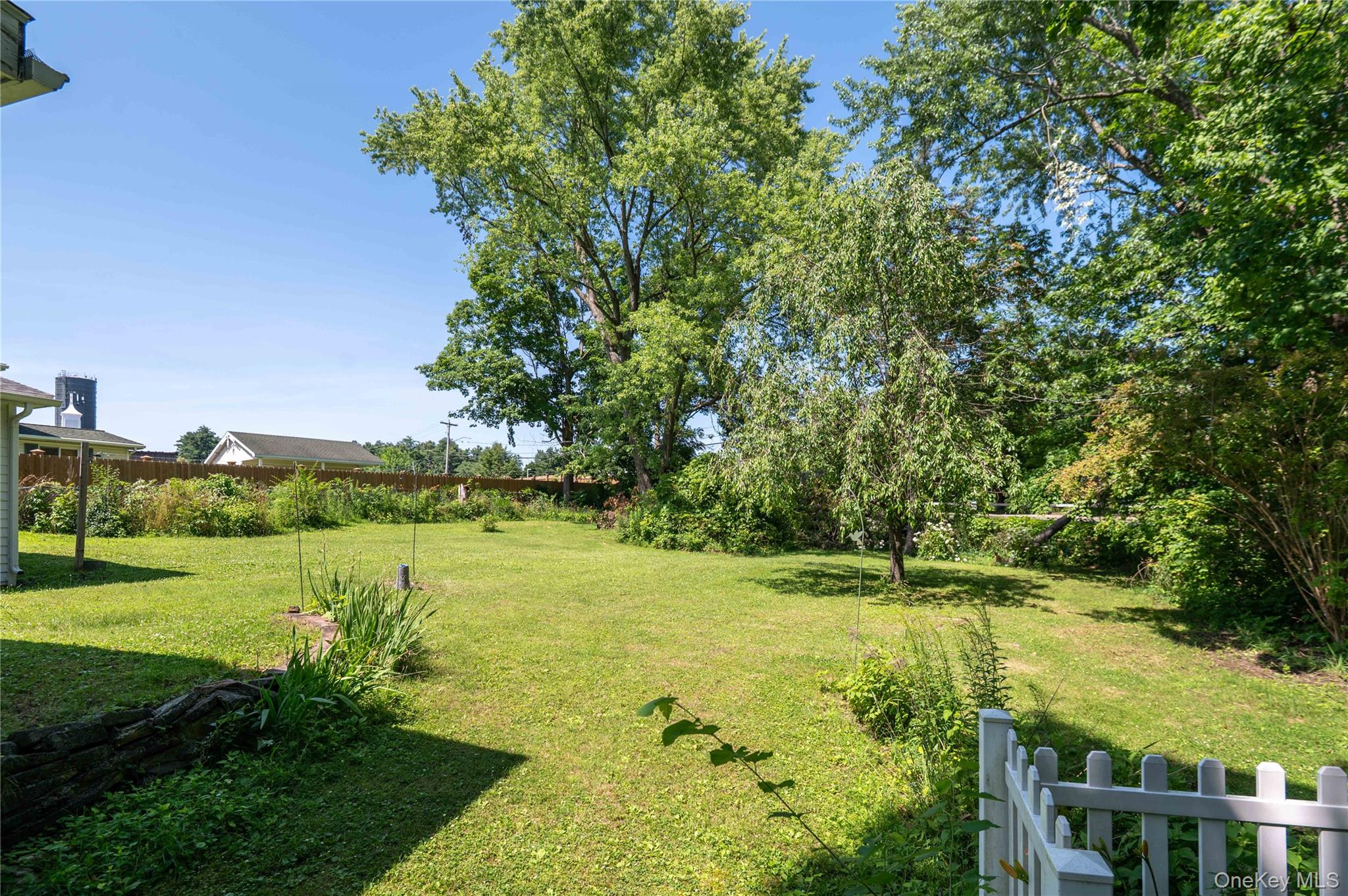 1402 Albany Avenue – For Sale photo 6