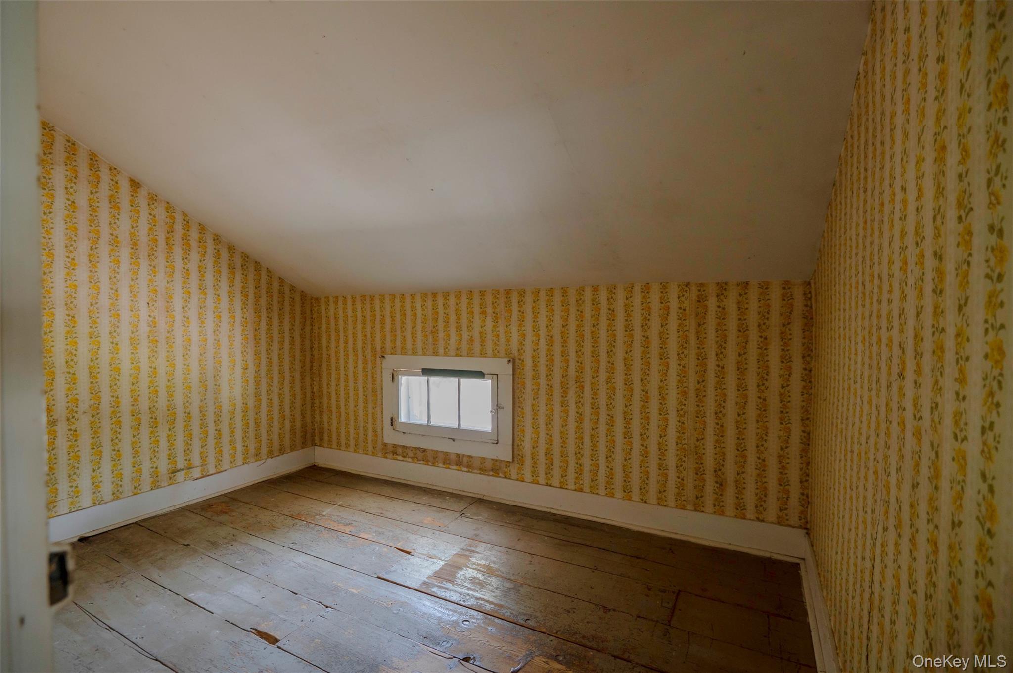 1402 Albany Avenue – For Sale photo 25