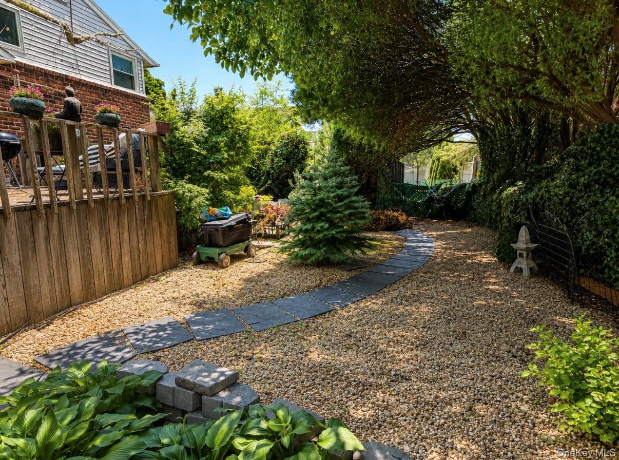 83 Bud Lane – For Sale photo 4