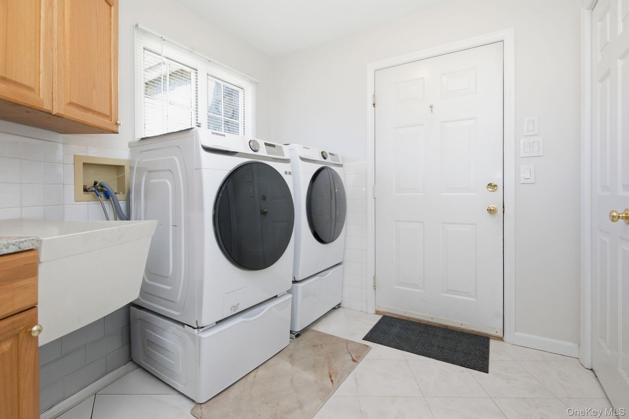 15 Ellis Drive, Unit 13 photo 23