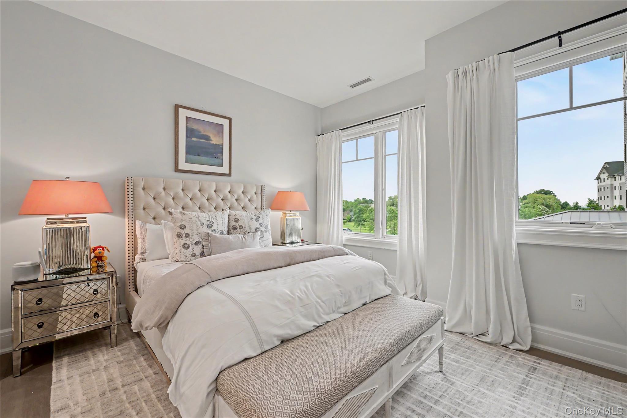 740 Davenport Avenue, Unit 1 photo 27