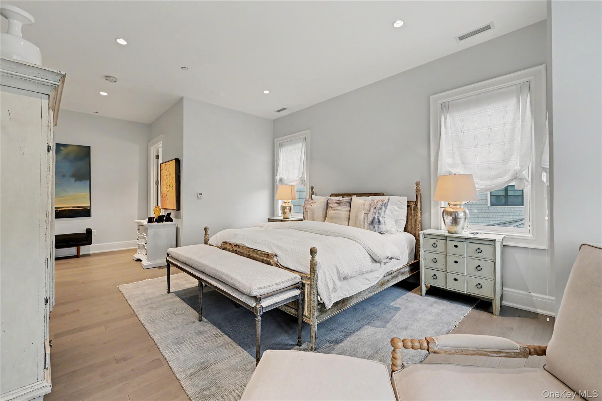 740 Davenport Avenue, Unit 1 photo 23
