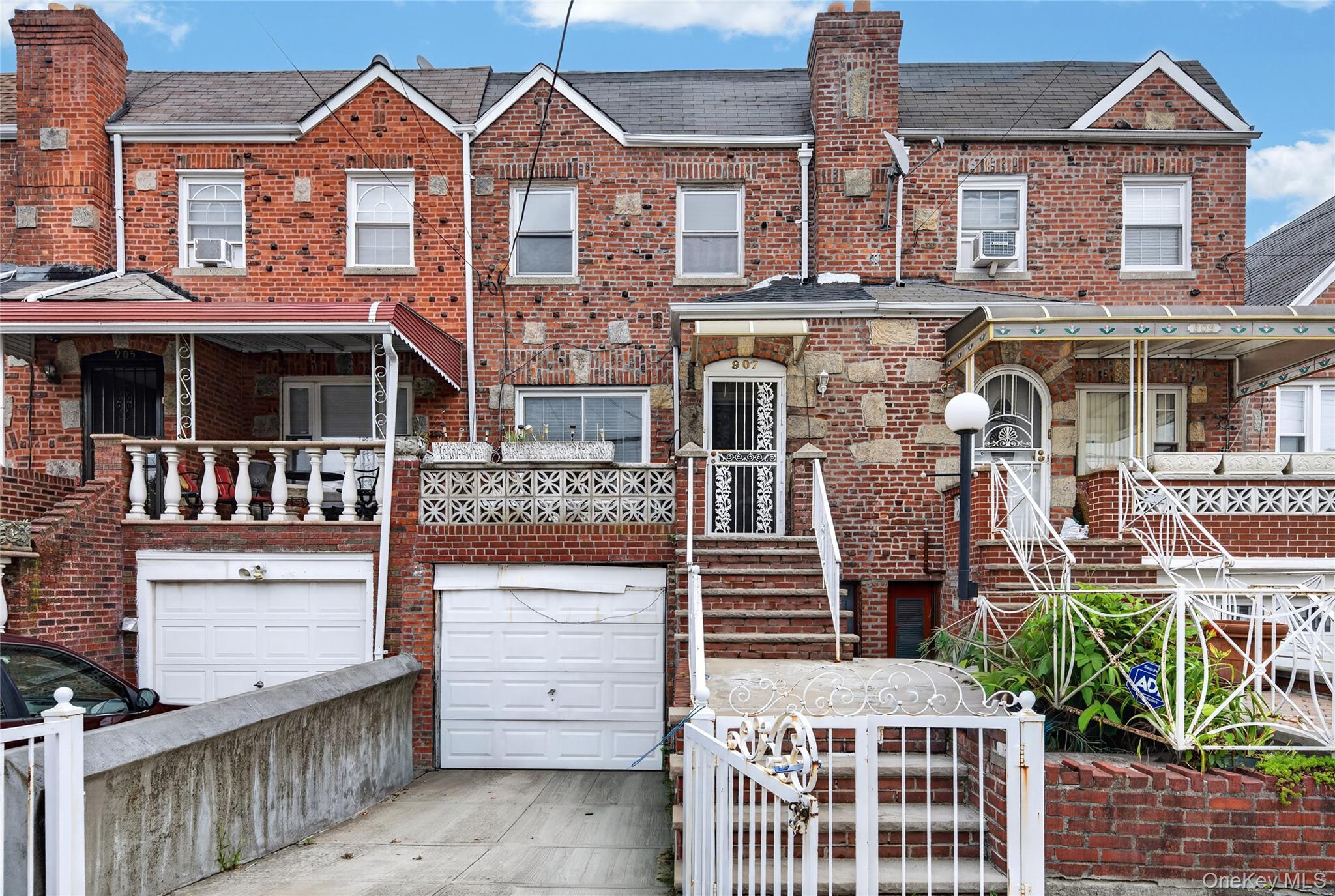 907 E 46th Street – For Sale