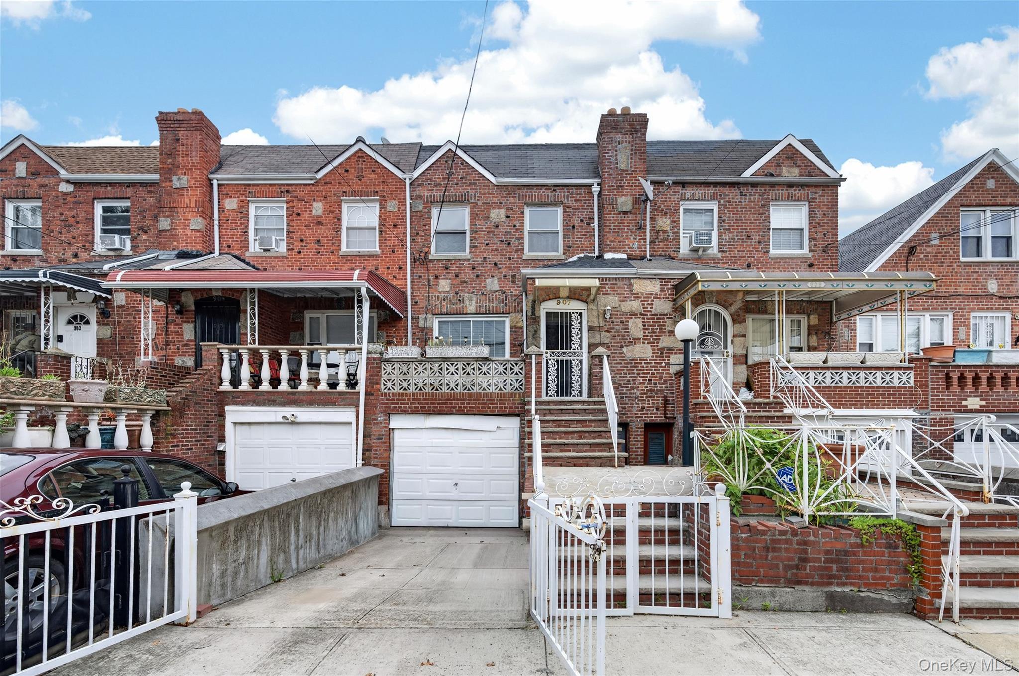 907 E 46th Street – For Sale photo 2