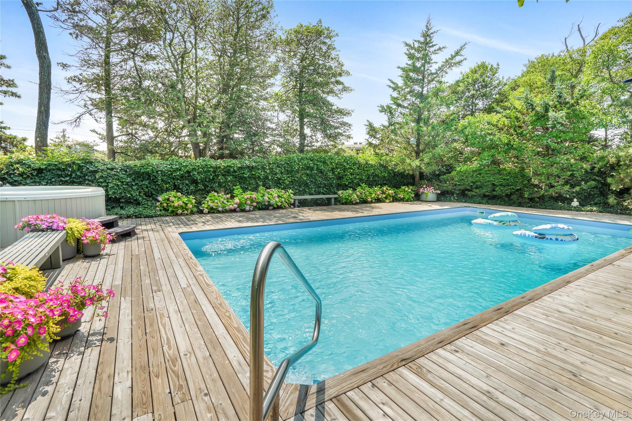 77 Bay Walk – For Sale photo 23