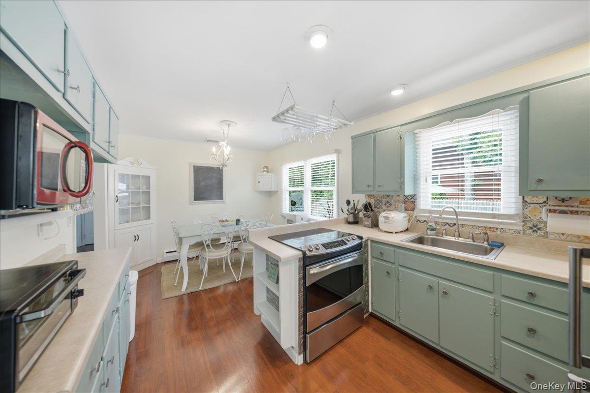 10 Graham Road – For Sale photo 20