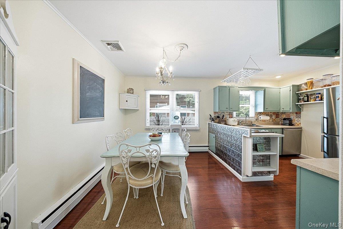 10 Graham Road – For Sale photo 16