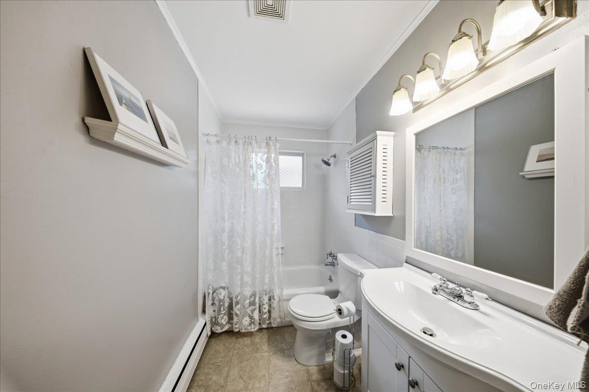 10 Graham Road – For Sale photo 15