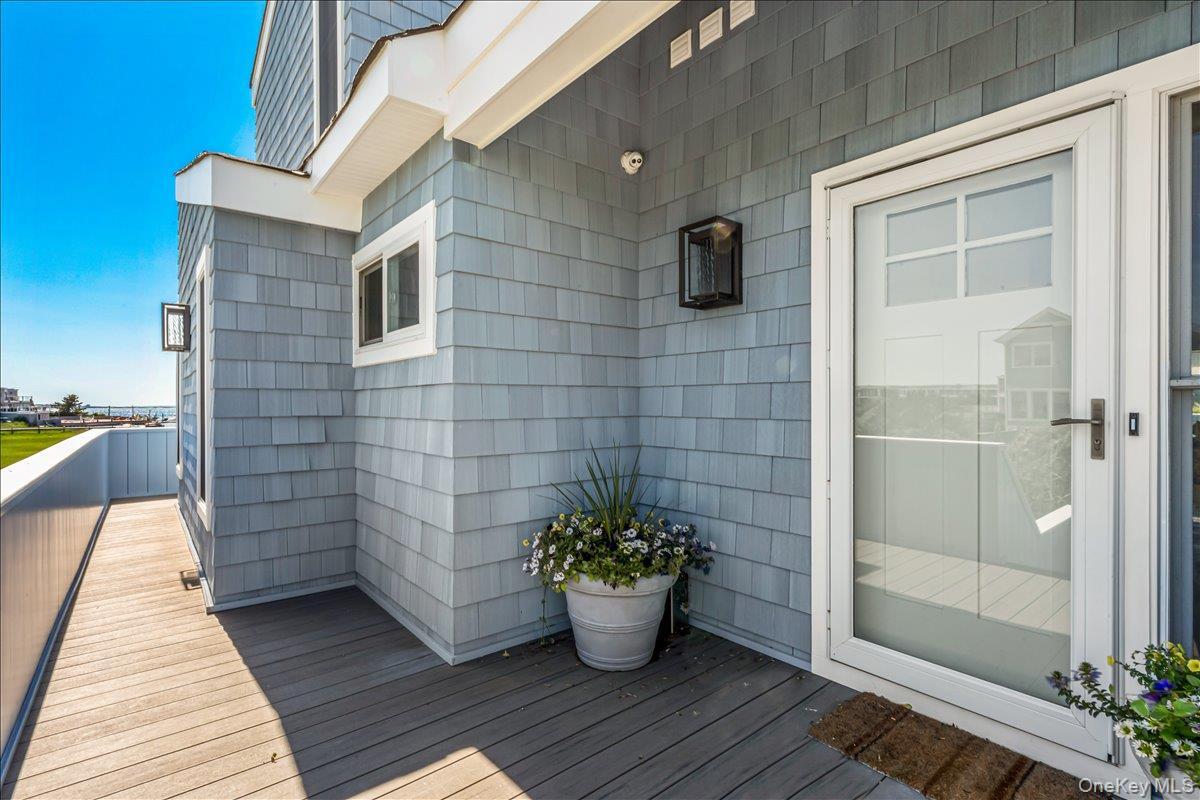 556 Dune Road – For Sale photo 3