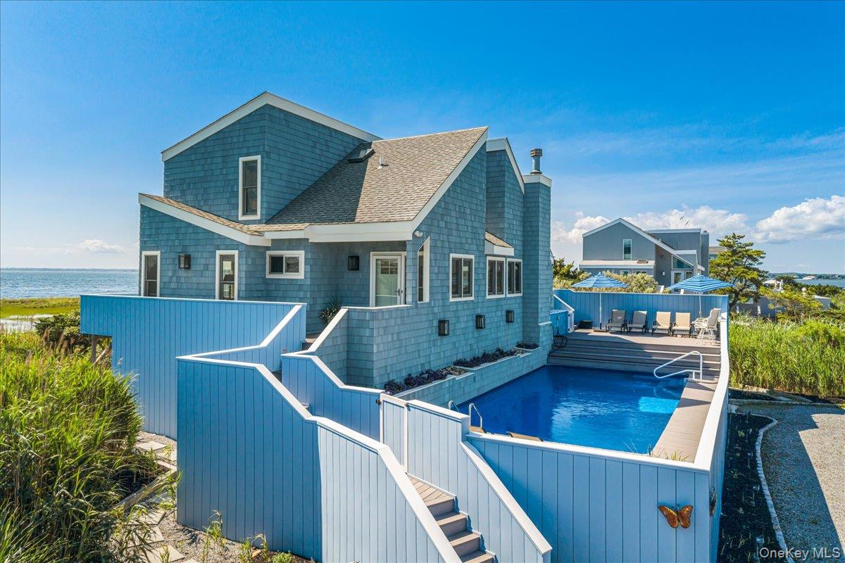 556 Dune Road – For Sale