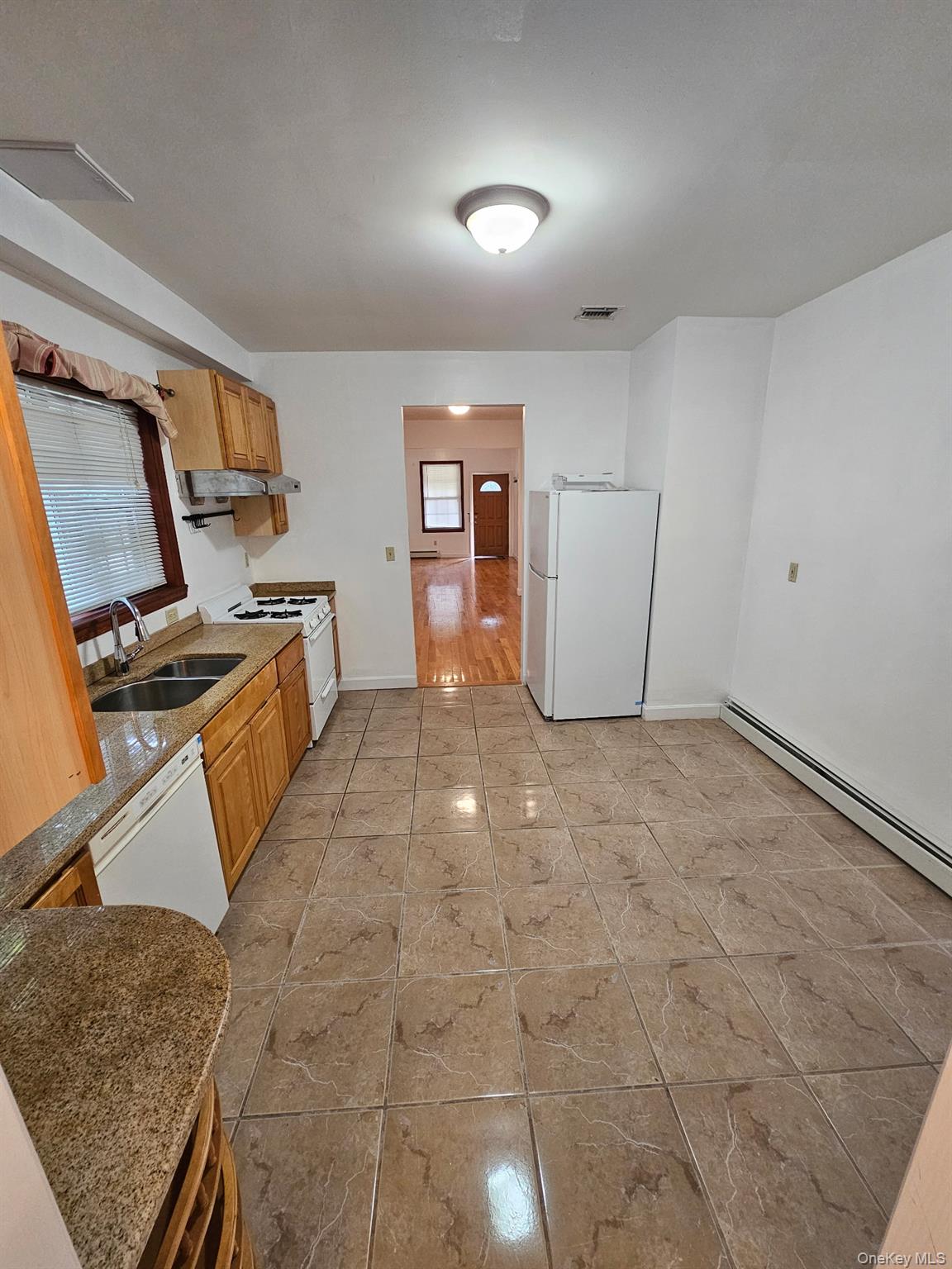143 Searingtown Road – For Sale photo 16