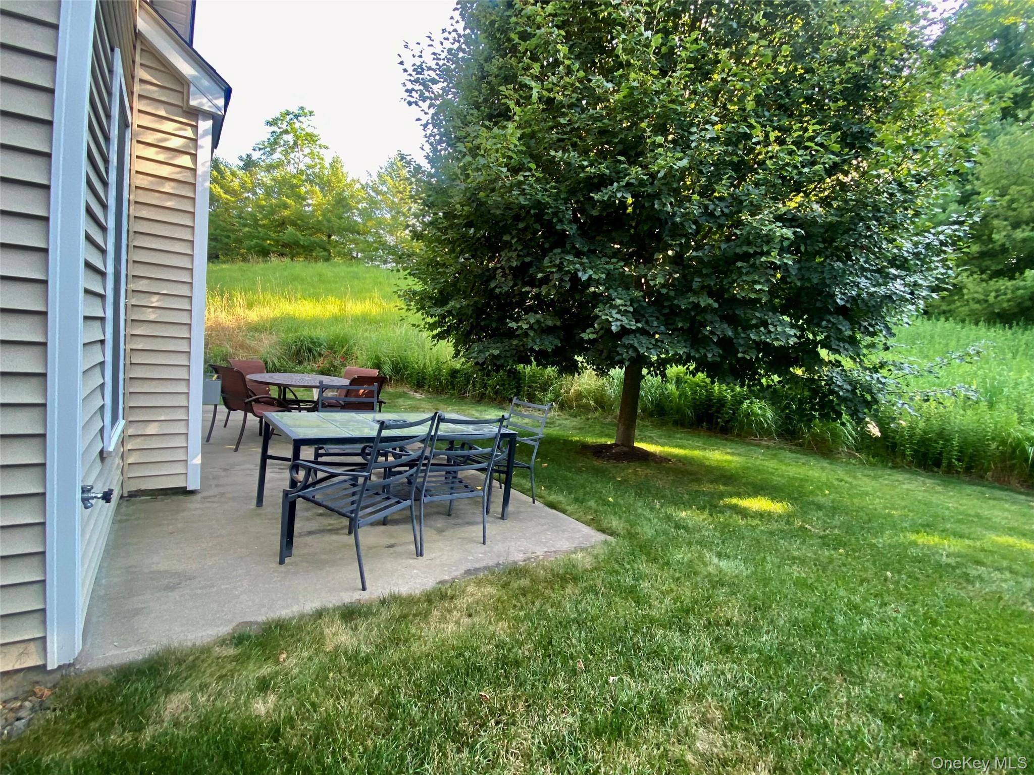 10 Maggie May Way – For Sale photo 12