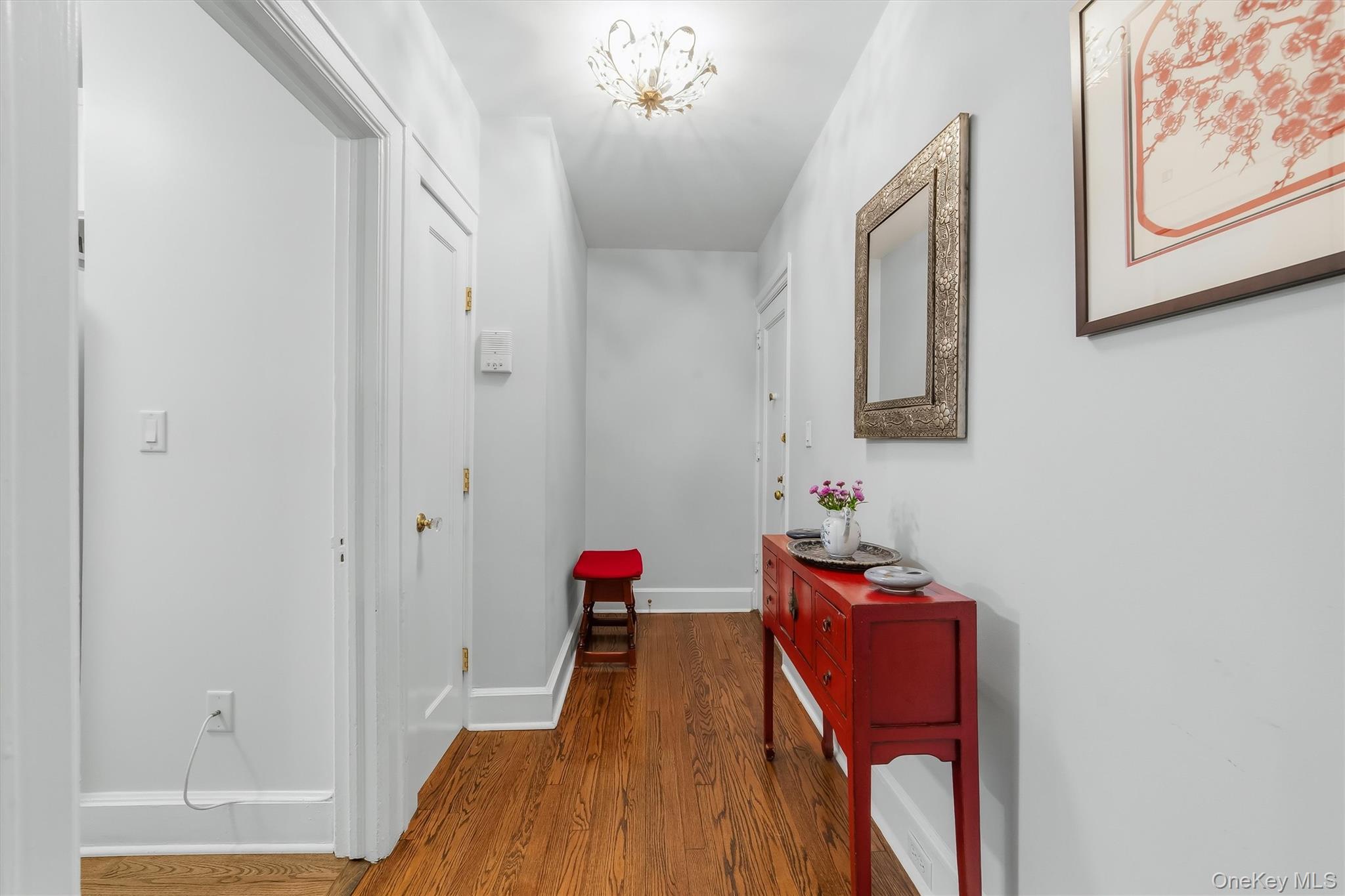 294 Bronxville Road, Unit 1F photo 9