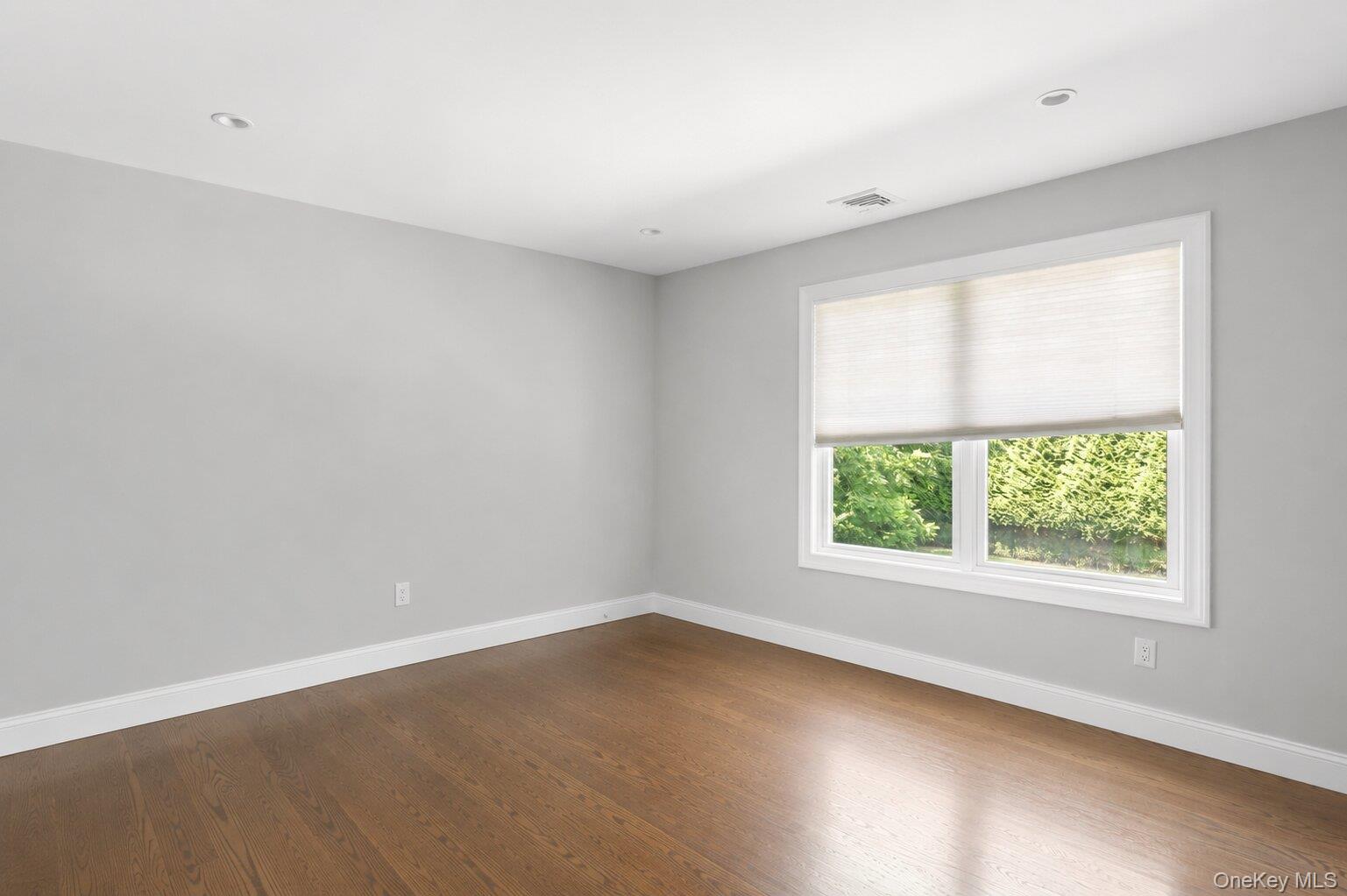 134 Montauk Highway – For Sale photo 25