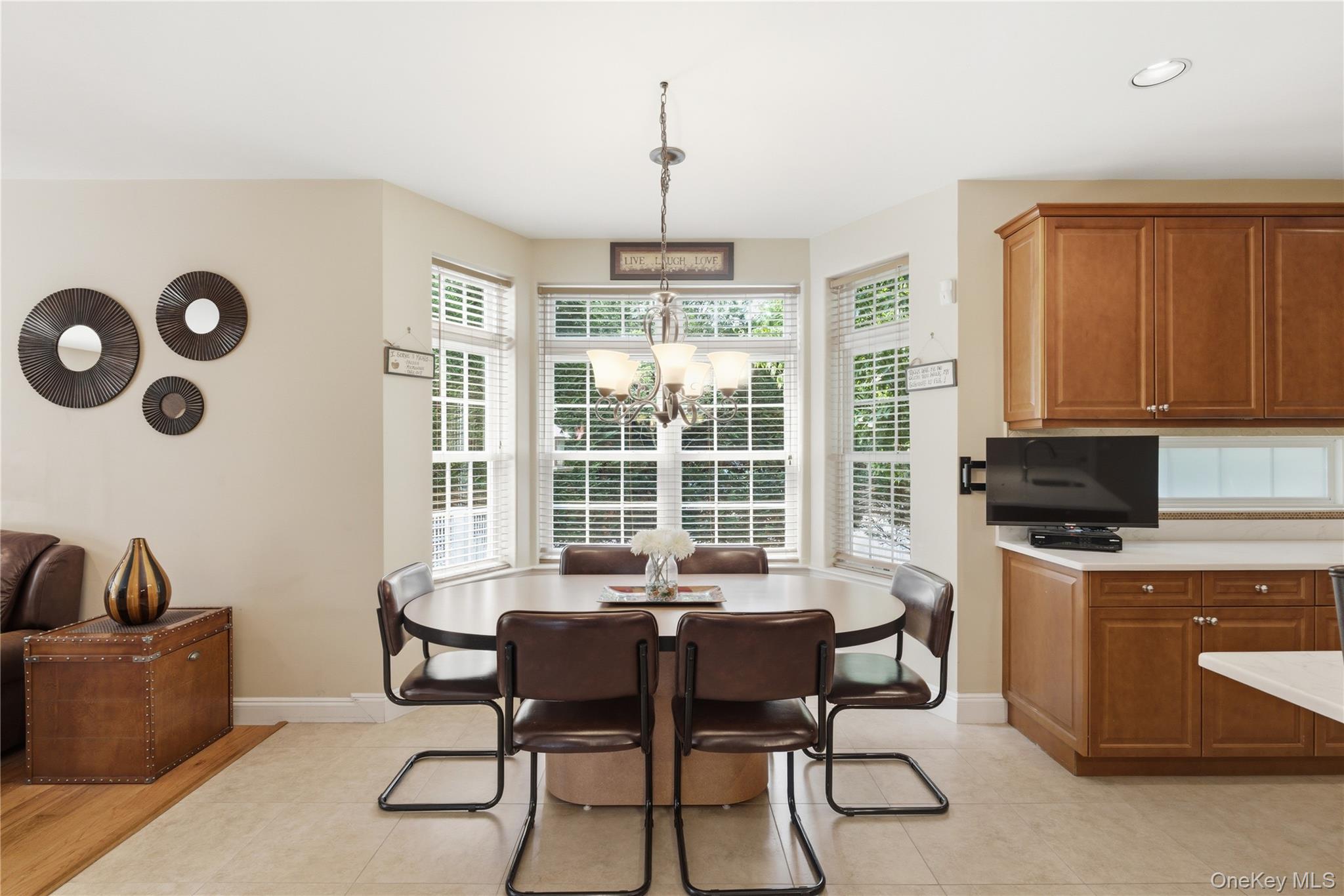 35 Monterrey Drive – For Sale photo 16