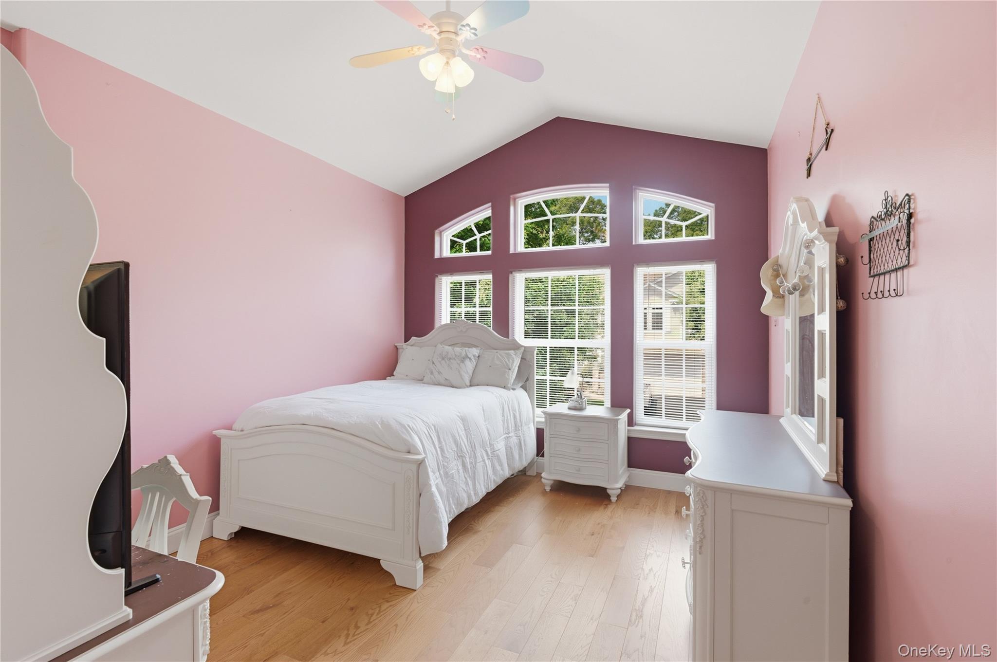 35 Monterrey Drive – For Sale photo 25