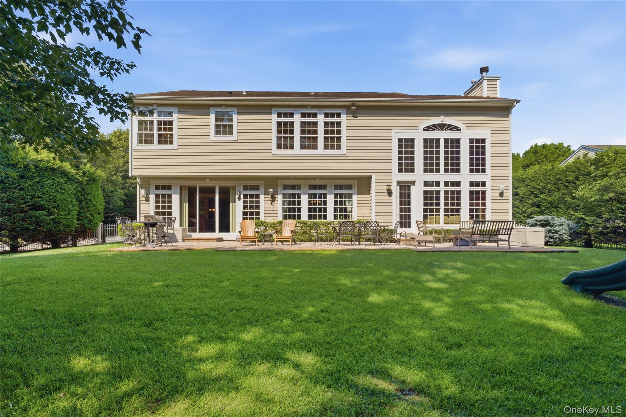 35 Monterrey Drive – For Sale photo 32